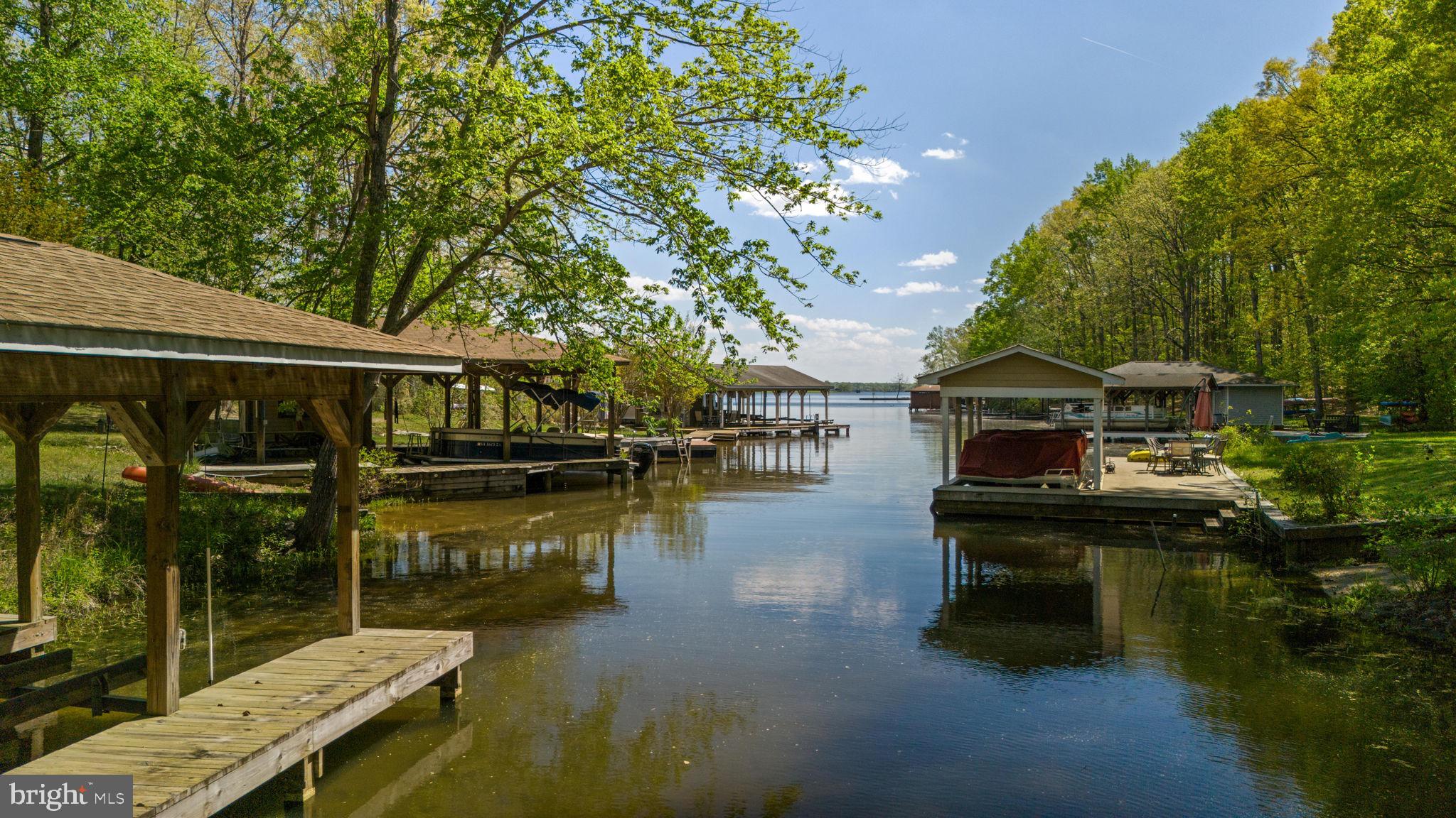 BLOUNTS HARBOUR - Land