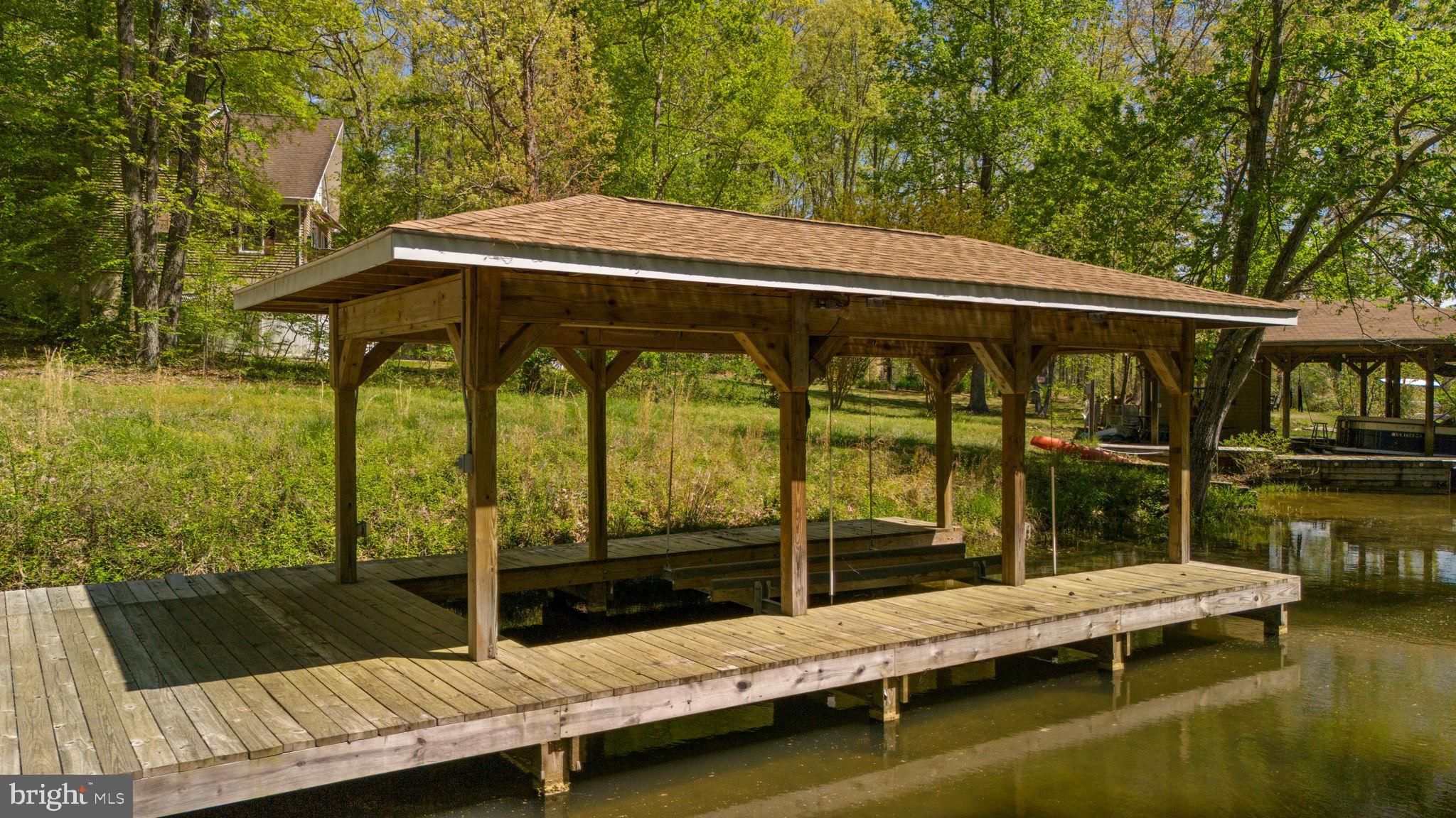 BLOUNTS HARBOUR - Land