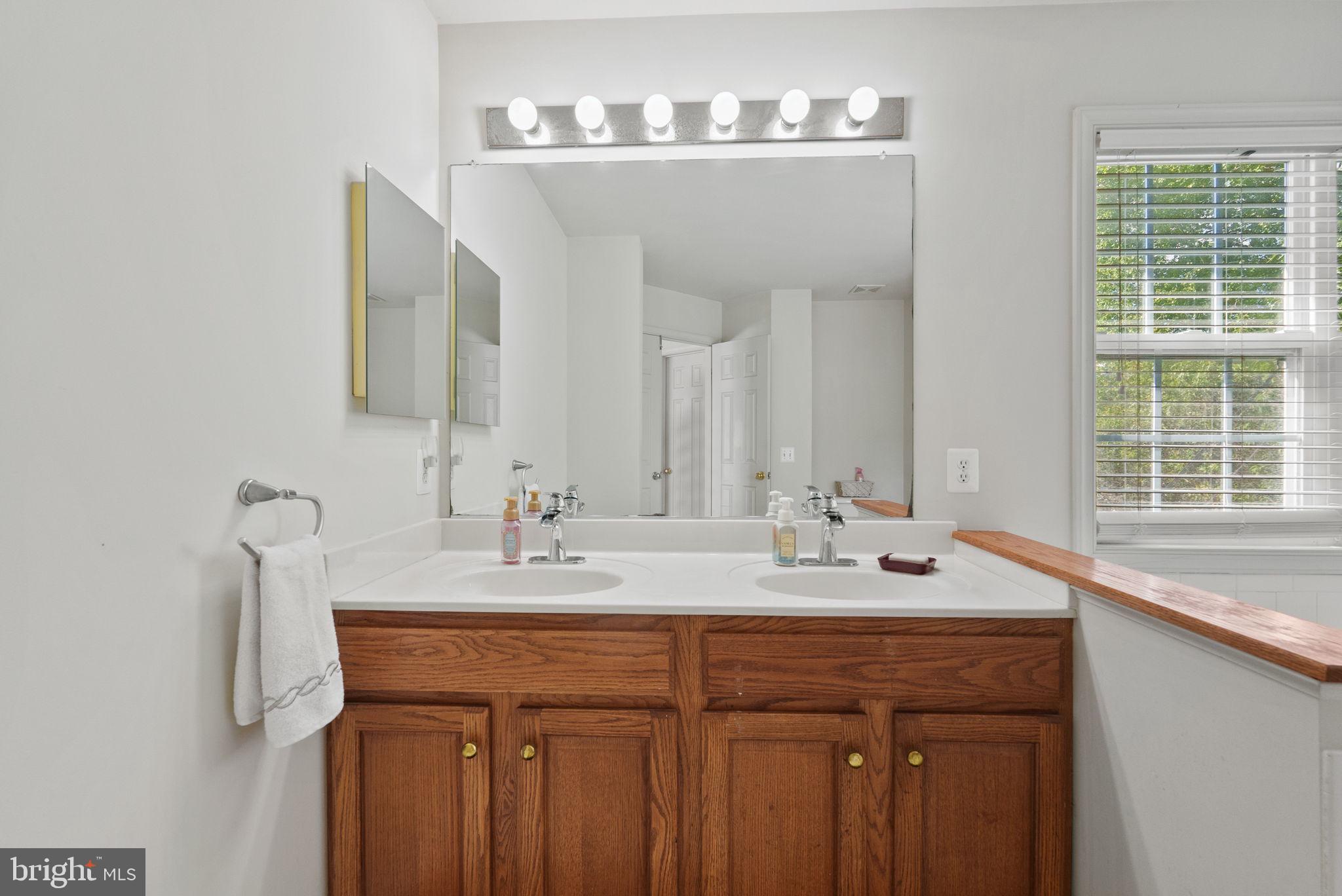 ROSEBERRY - Residential