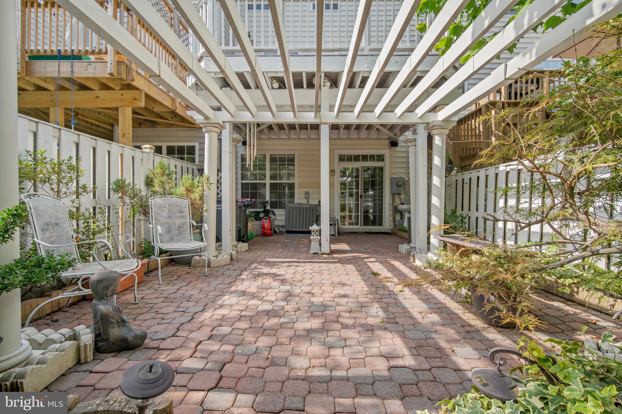 BRAMBLETON - Residential