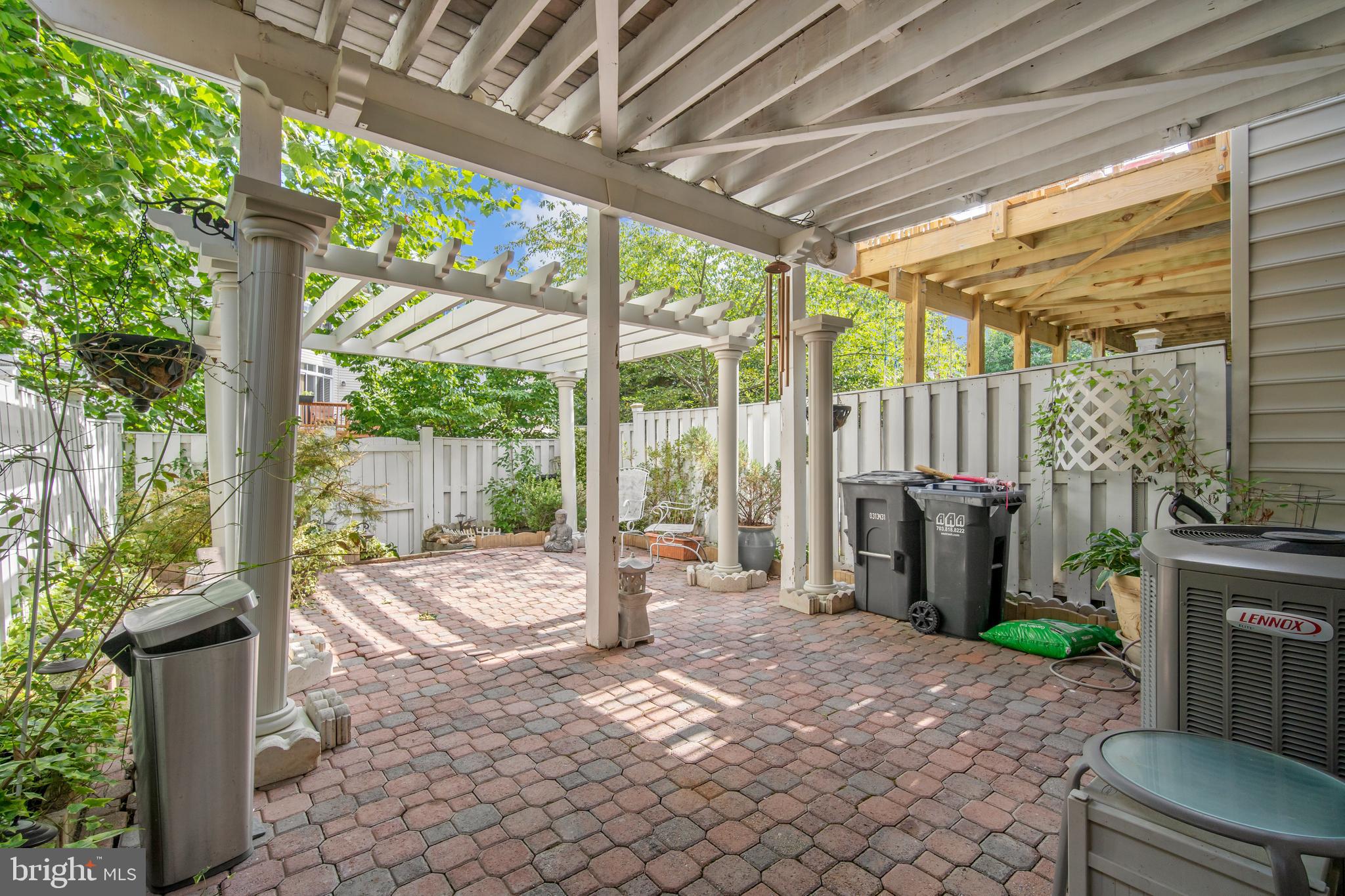 BRAMBLETON - Residential