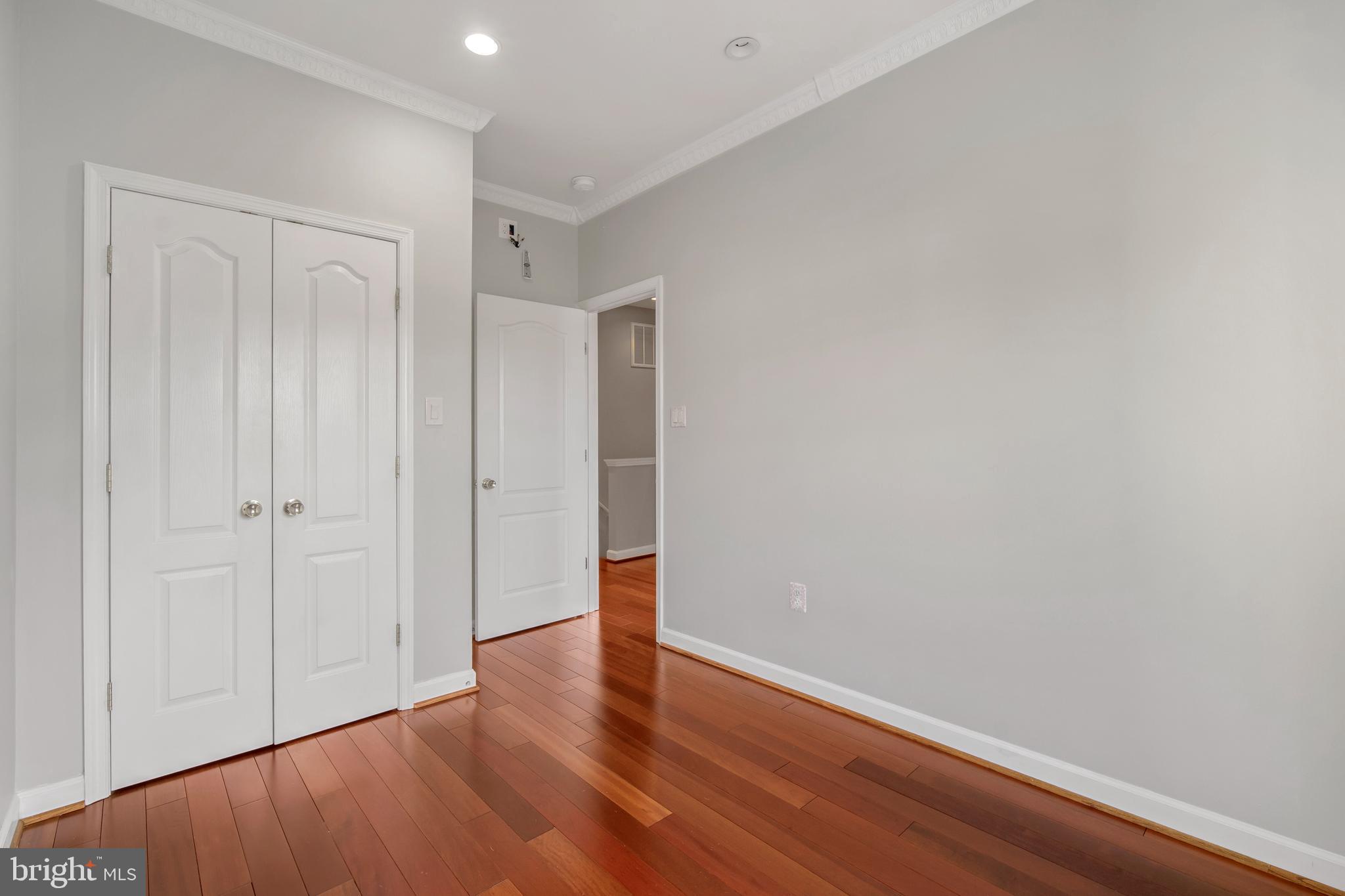 BRAMBLETON - Residential