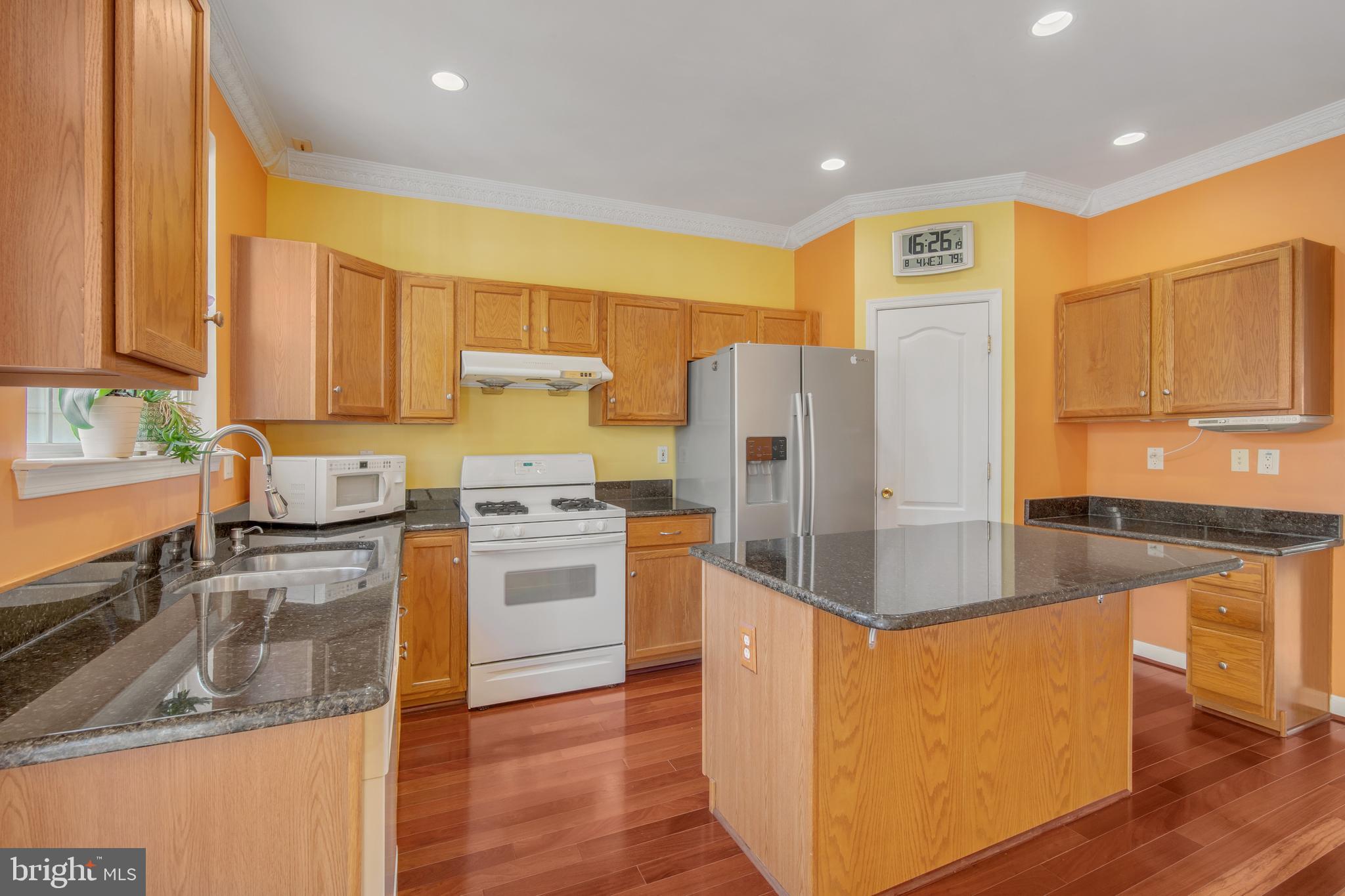 BRAMBLETON - Residential