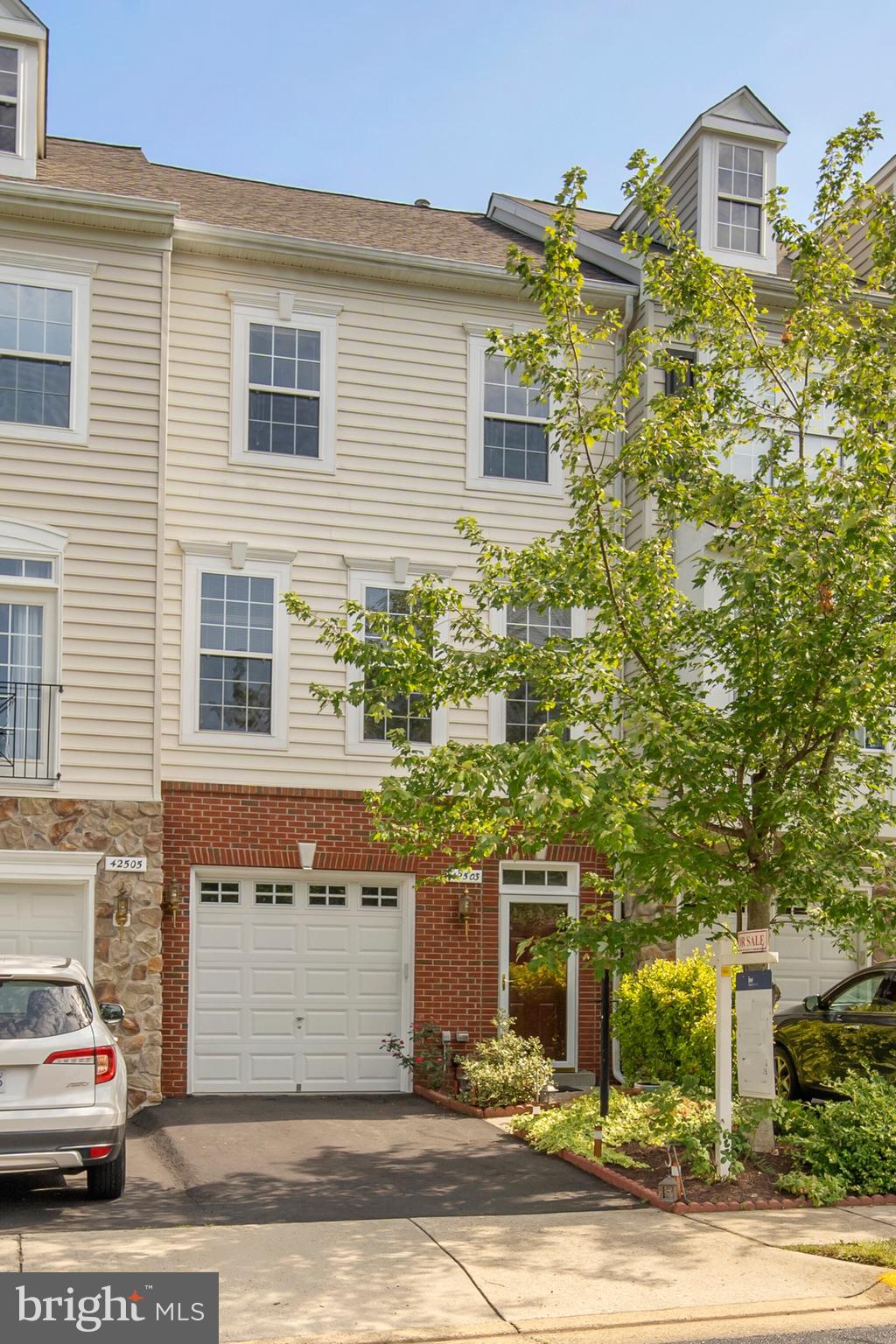 BRAMBLETON - Residential