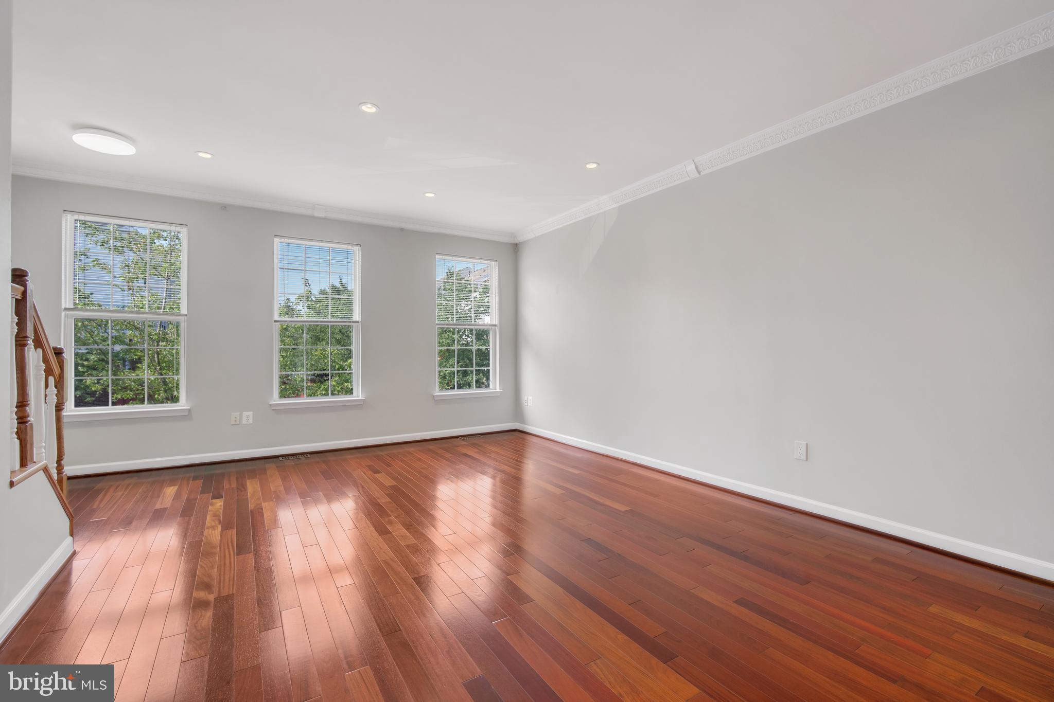 BRAMBLETON - Residential