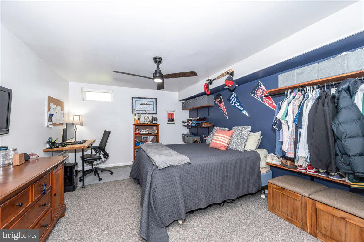 SENECA CROSSING - Residential