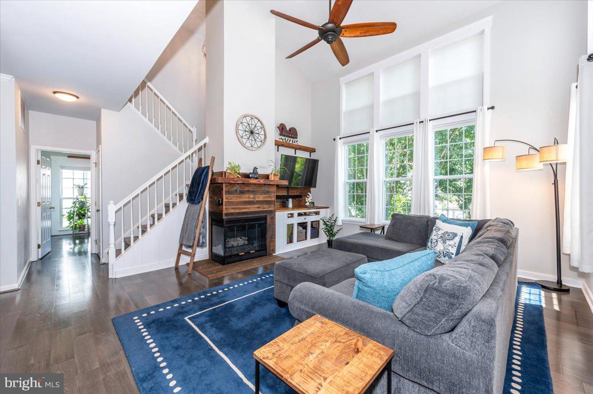 SENECA CROSSING - Residential