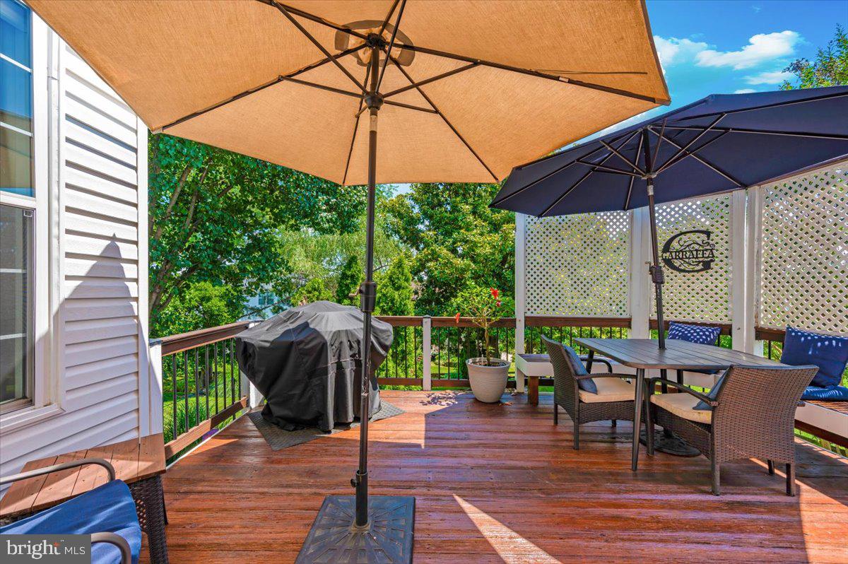 SENECA CROSSING - Residential