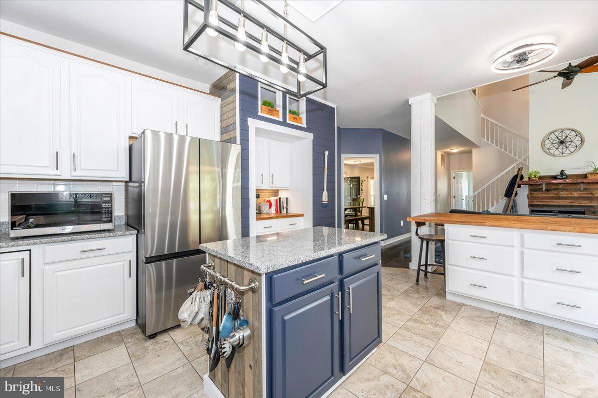 SENECA CROSSING - Residential