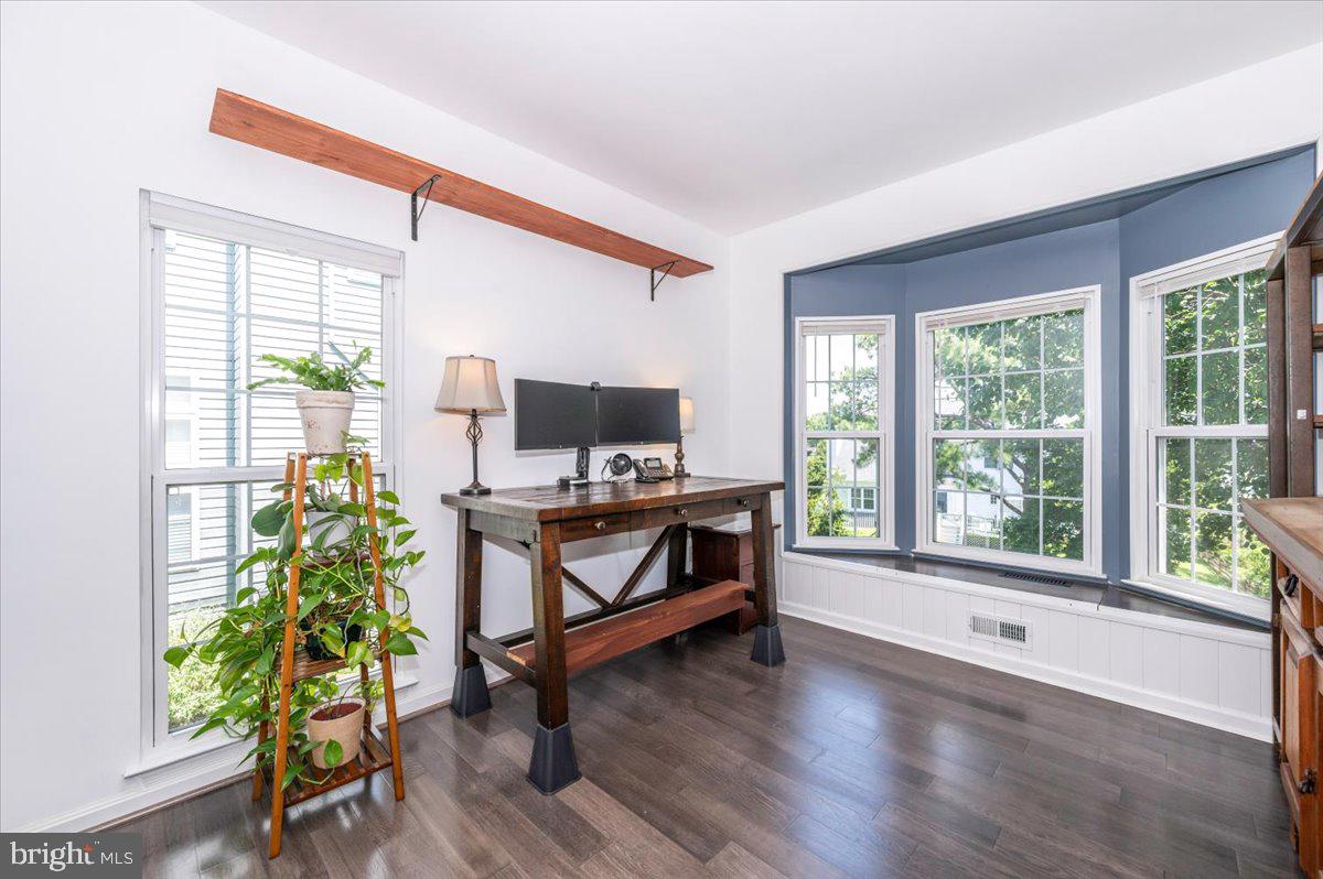 SENECA CROSSING - Residential