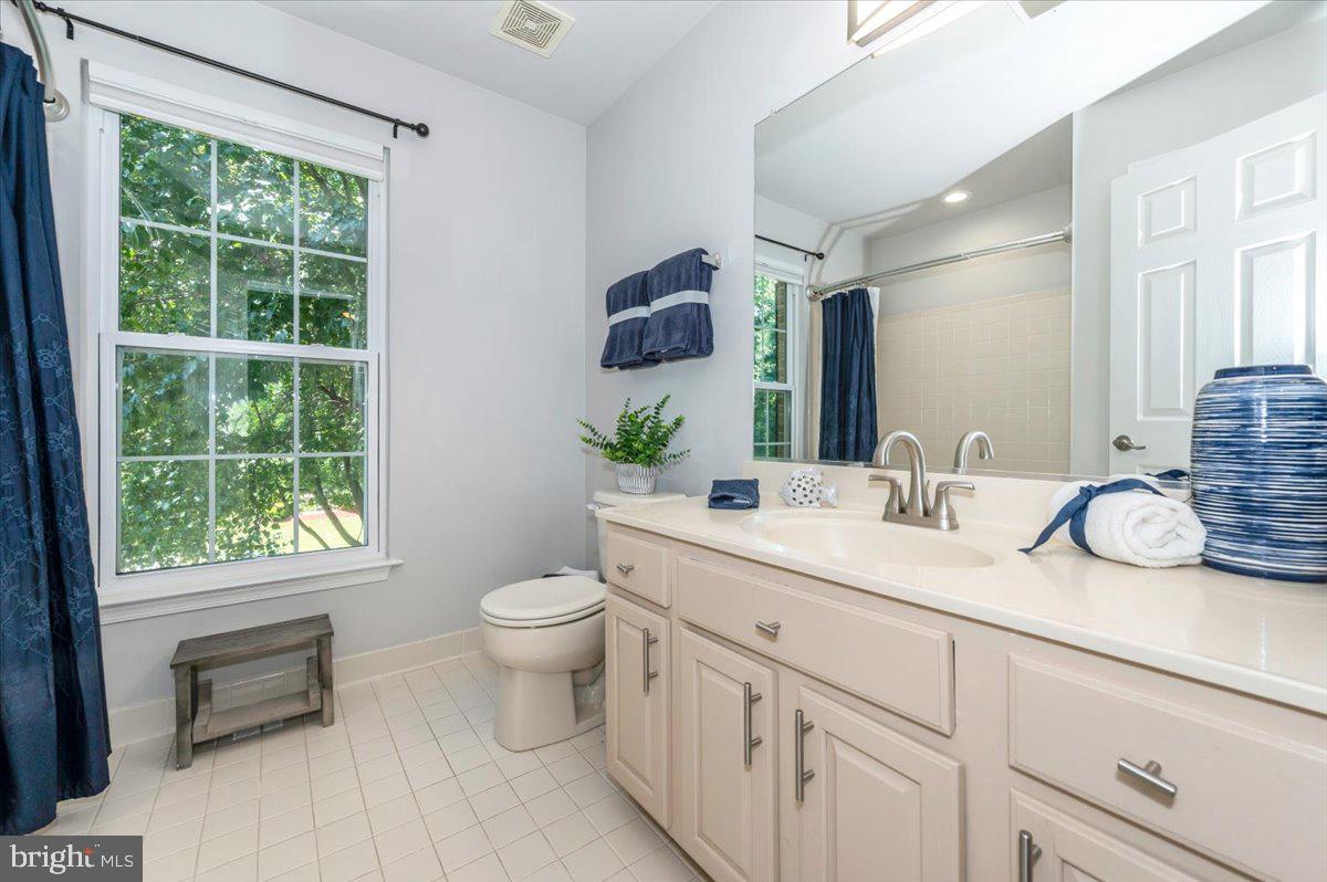 SENECA CROSSING - Residential