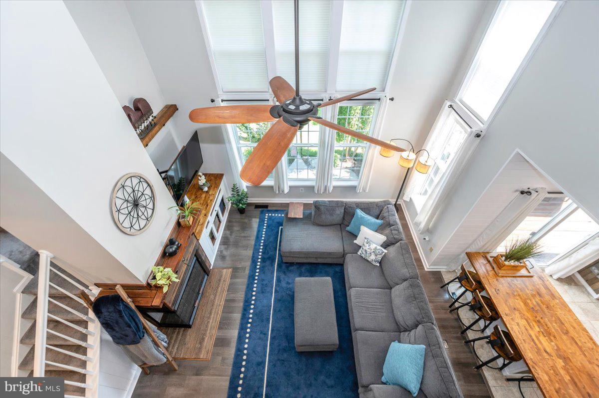 SENECA CROSSING - Residential