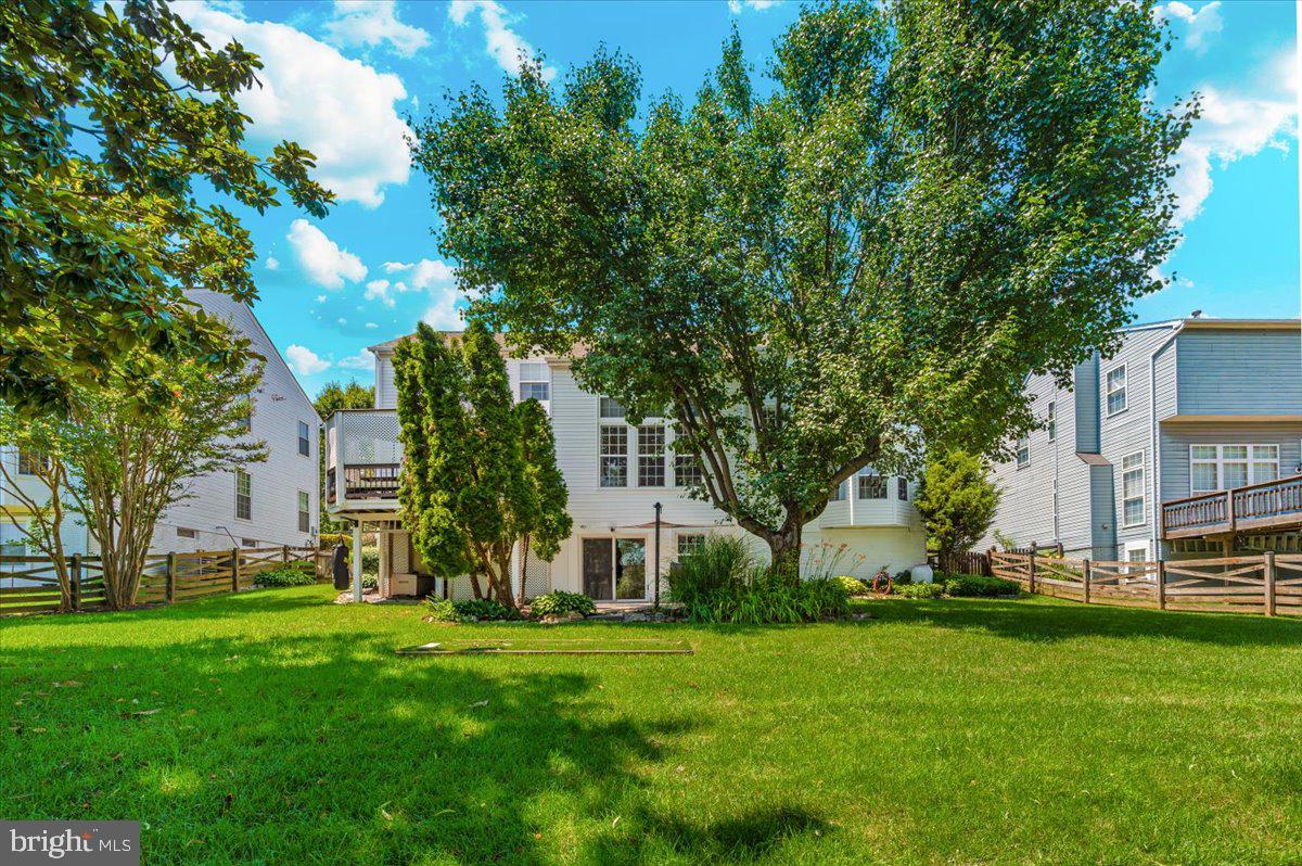 SENECA CROSSING - Residential