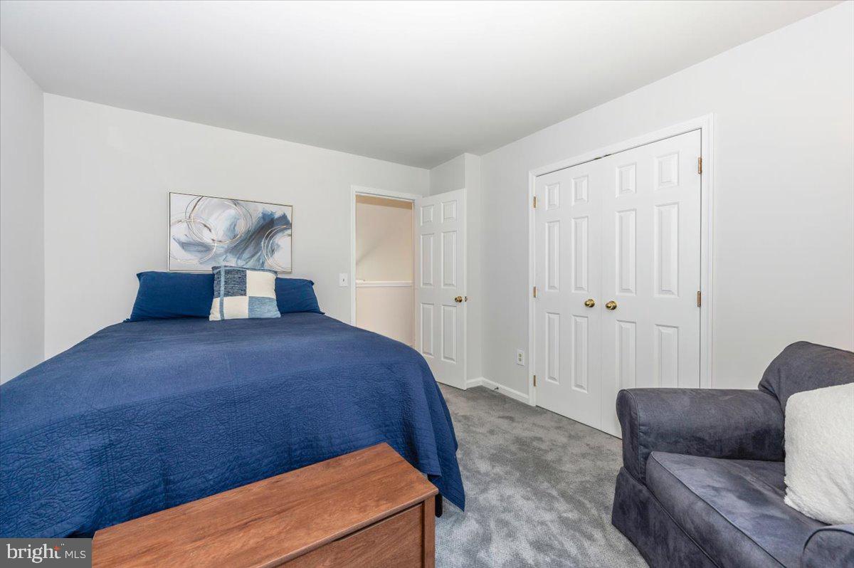 SENECA CROSSING - Residential