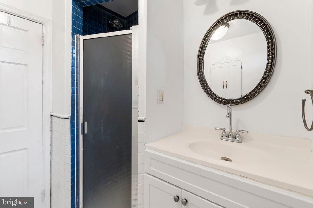 JENKINTOWN - Residential