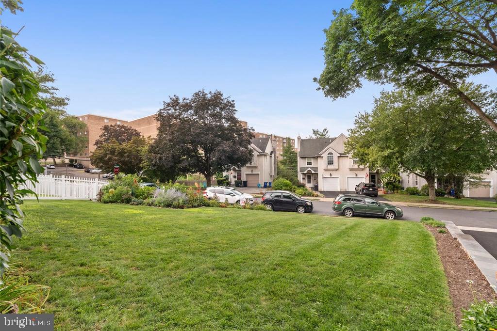 JENKINTOWN - Residential