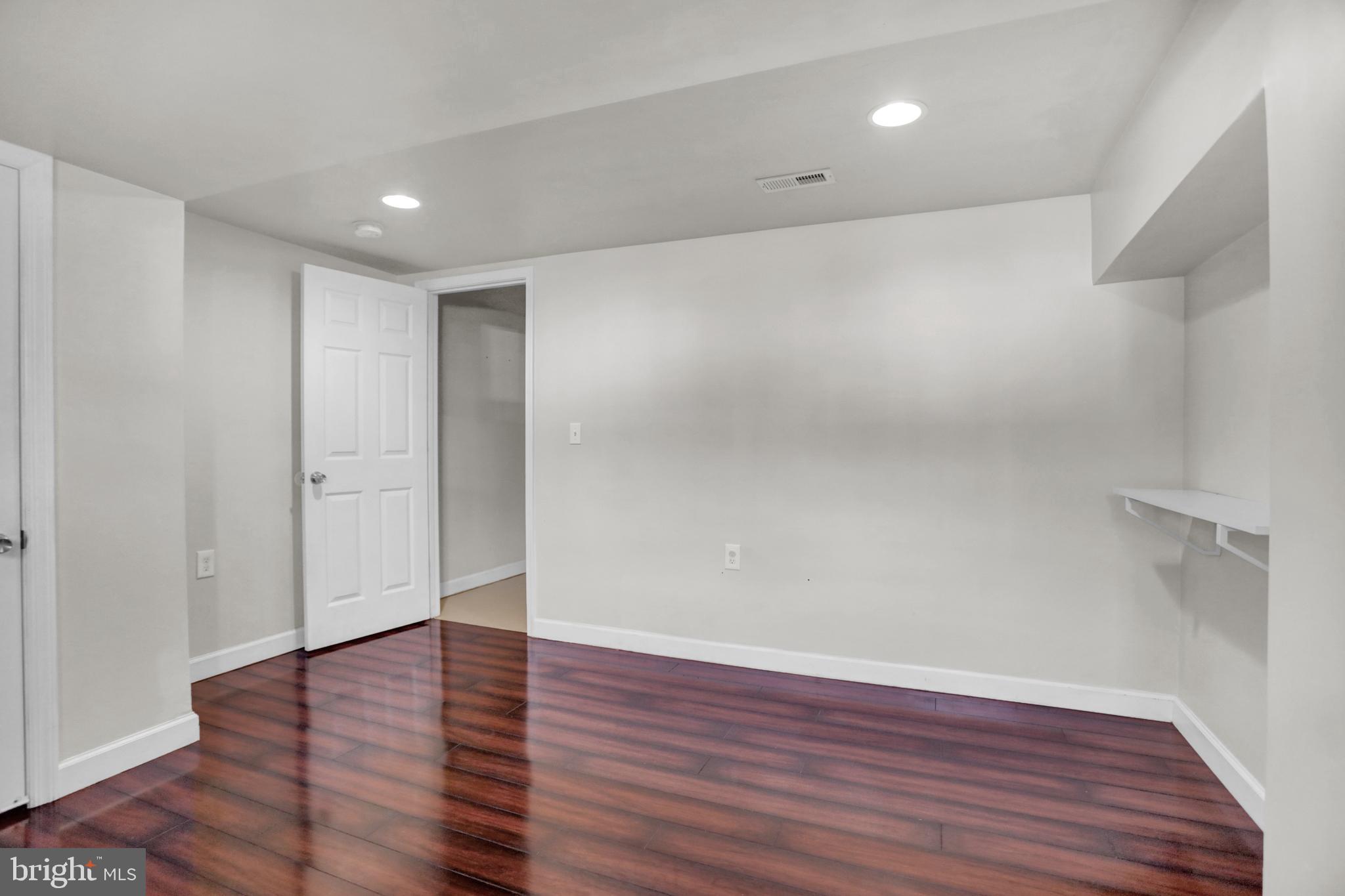 BAYVIEW - Residential Lease