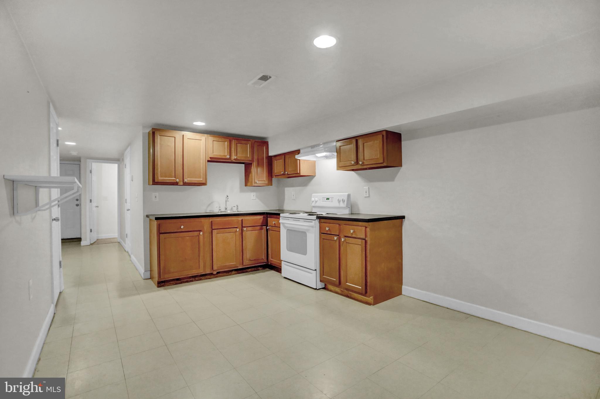 BAYVIEW - Residential Lease