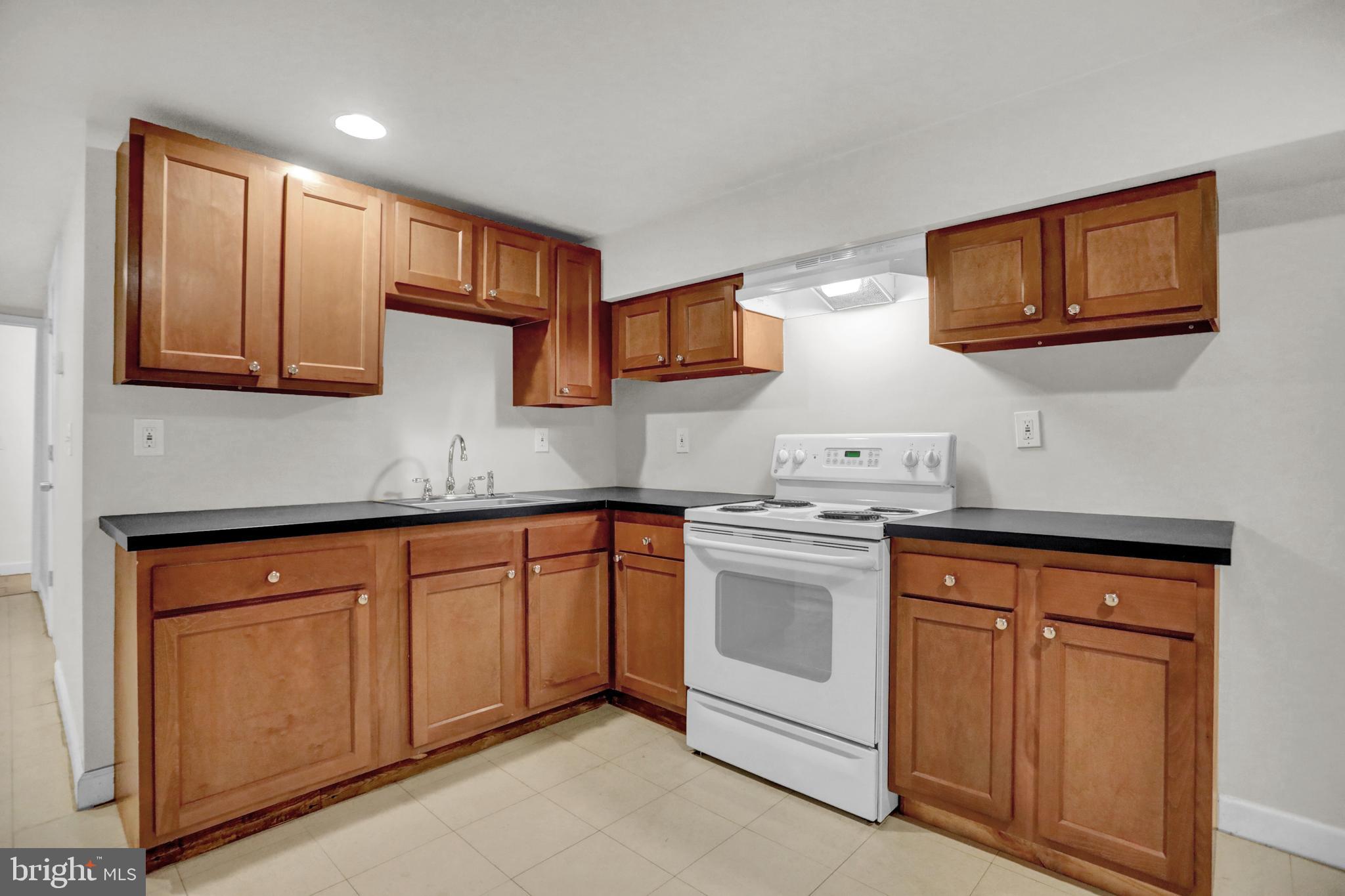 BAYVIEW - Residential Lease