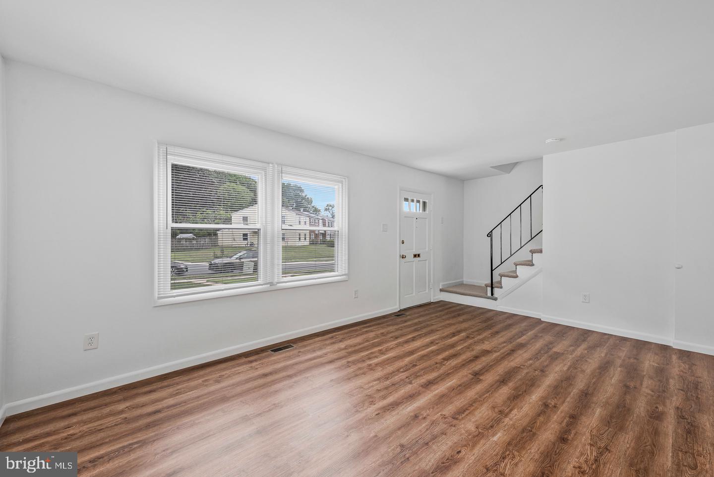 13004 MIDSUMMER LANE