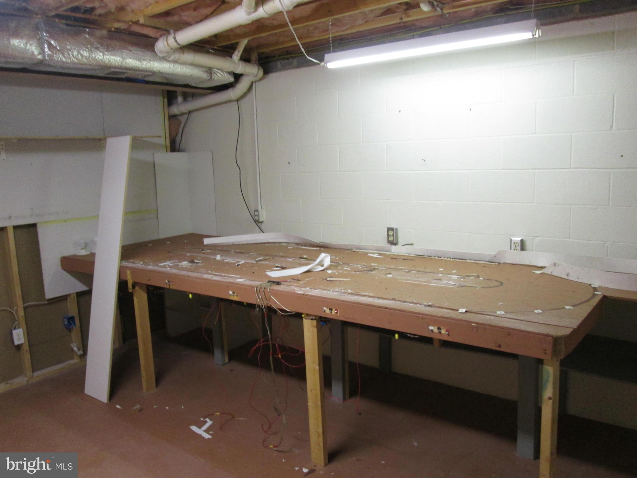 MORGAN TERRACE - Residential