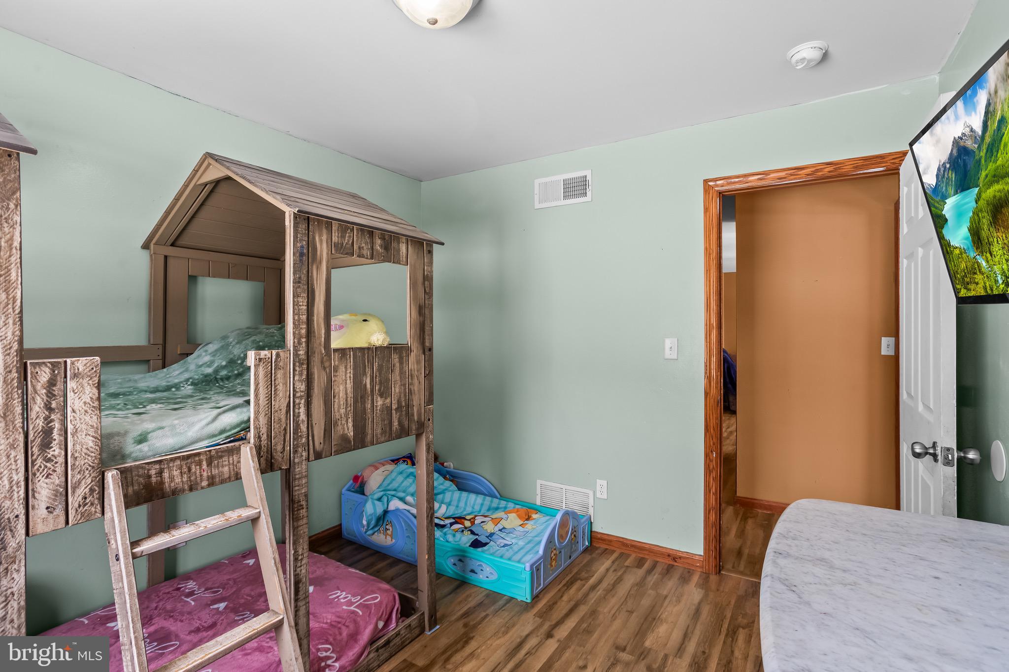 BRICK CHURCH ESTATES - Residential