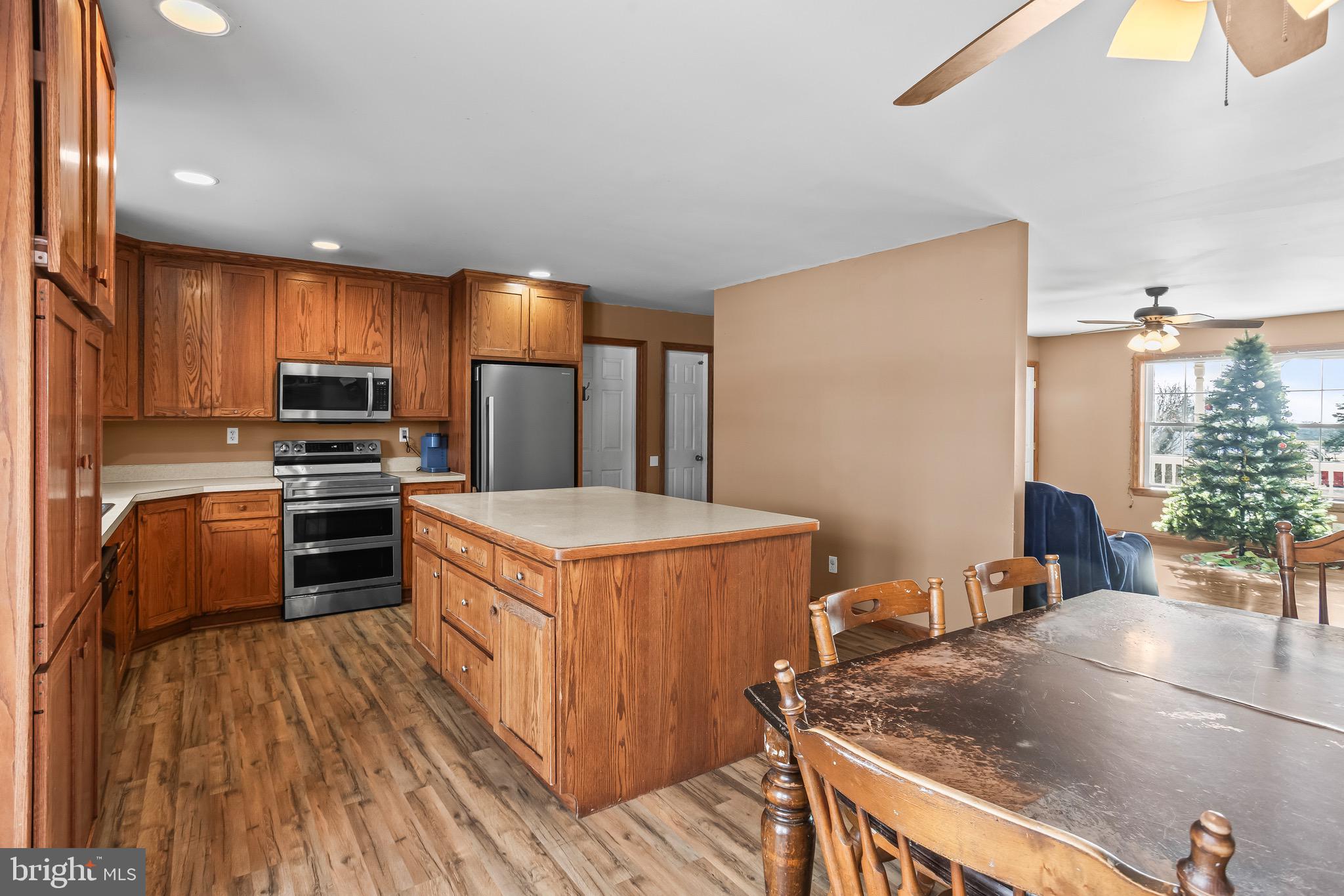 BRICK CHURCH ESTATES - Residential