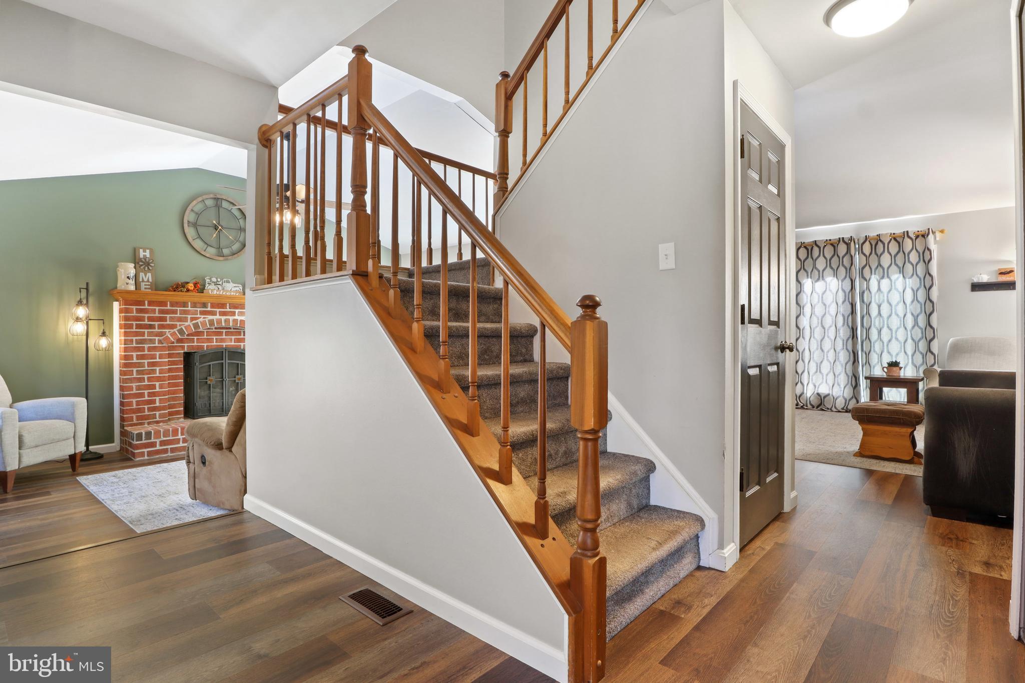 RIDGEVIEW - Residential