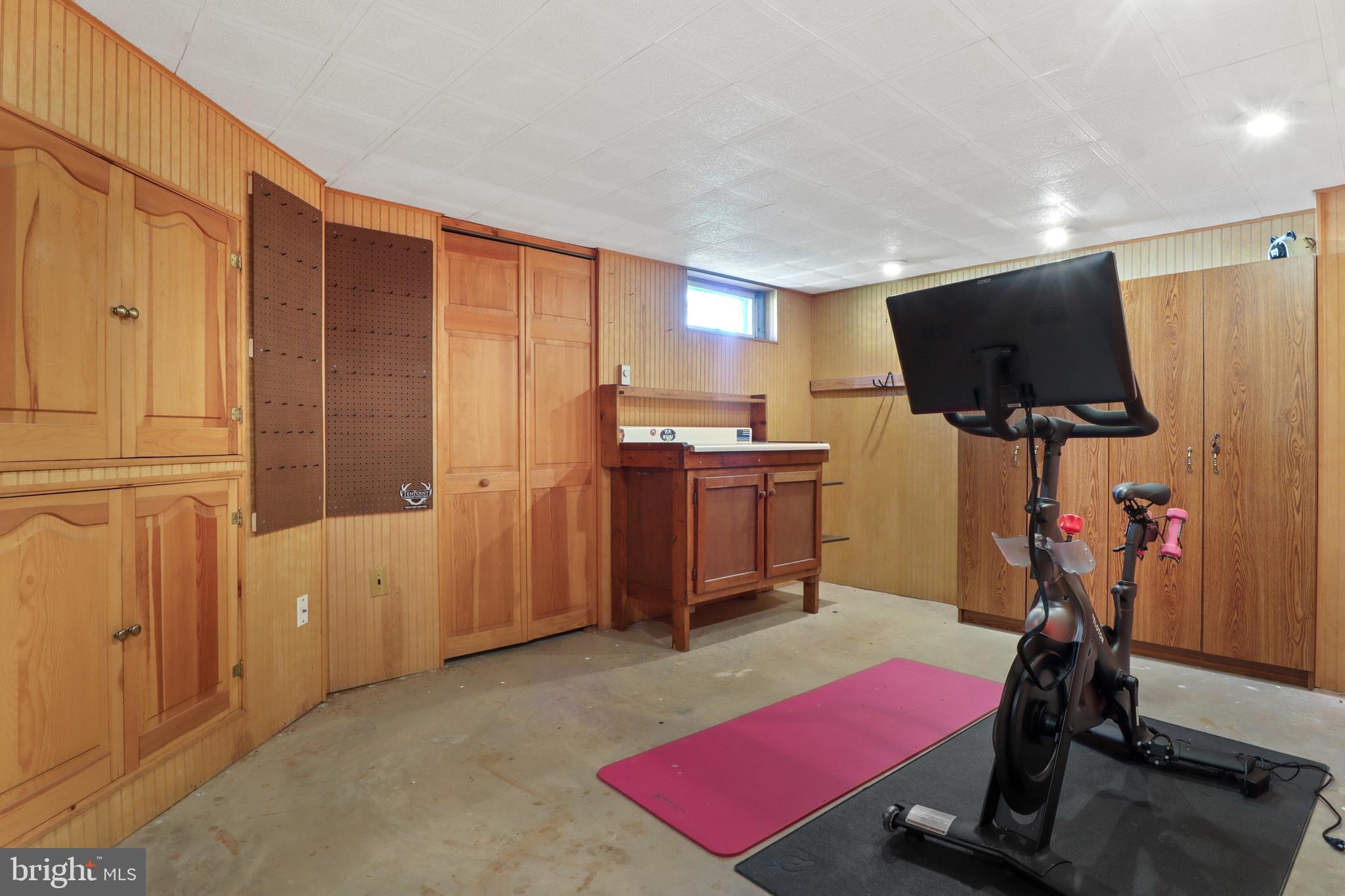 RIDGEVIEW - Residential