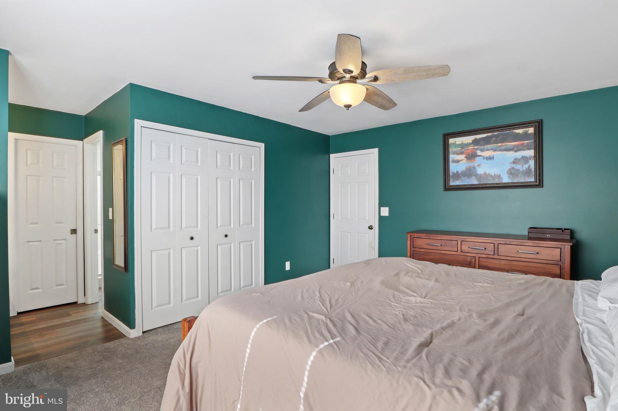 RIDGEVIEW - Residential