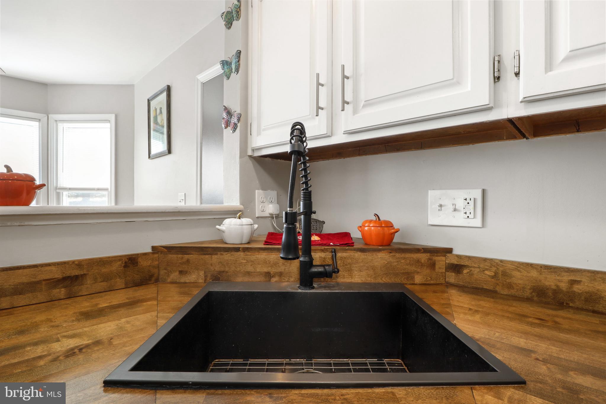 RIDGEVIEW - Residential