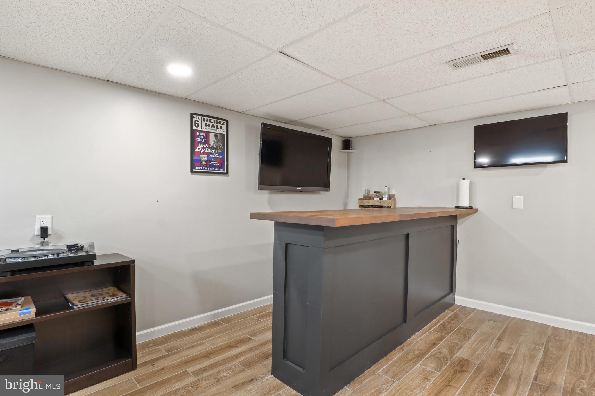 RIDGEVIEW - Residential