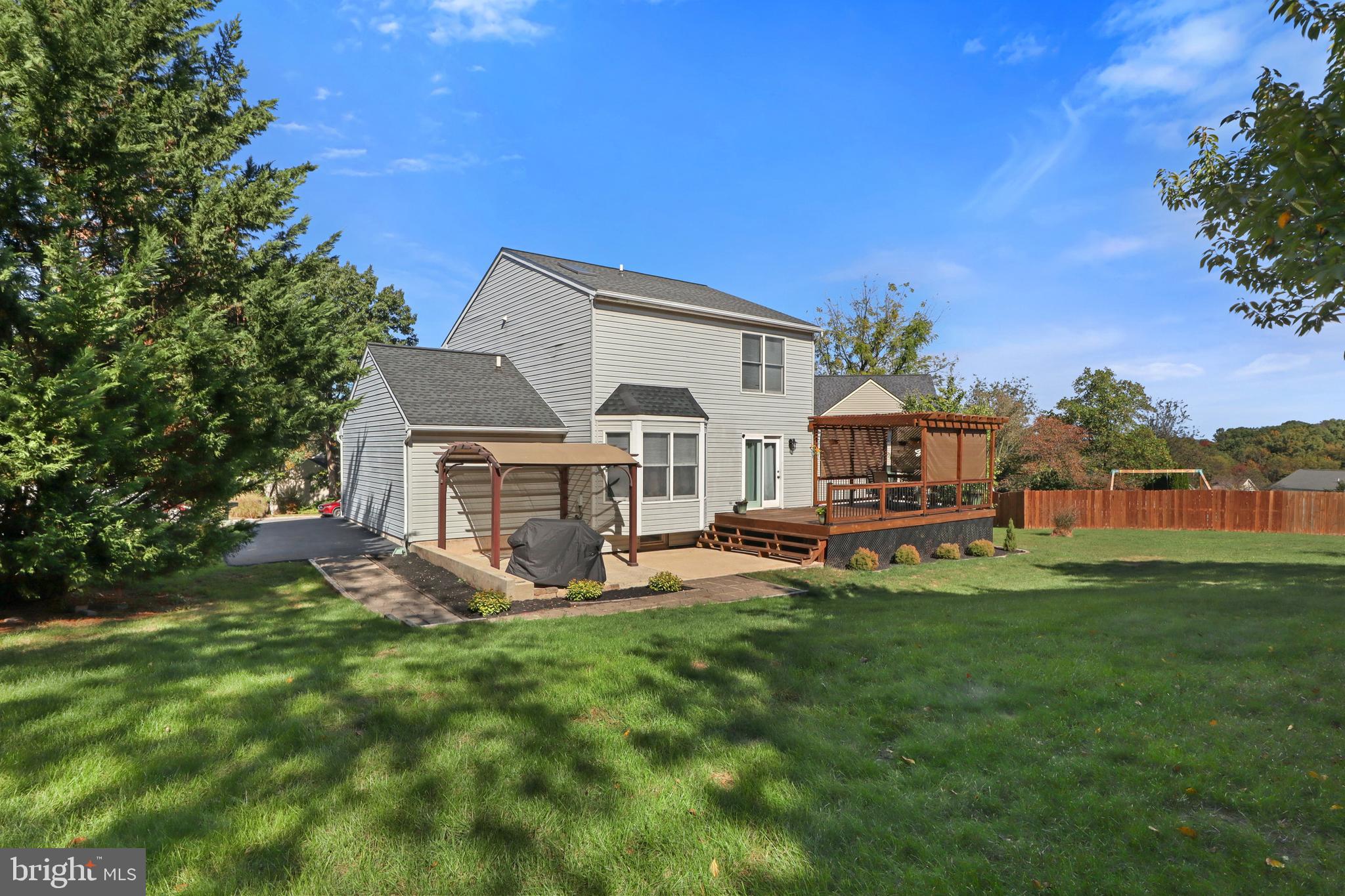 RIDGEVIEW - Residential