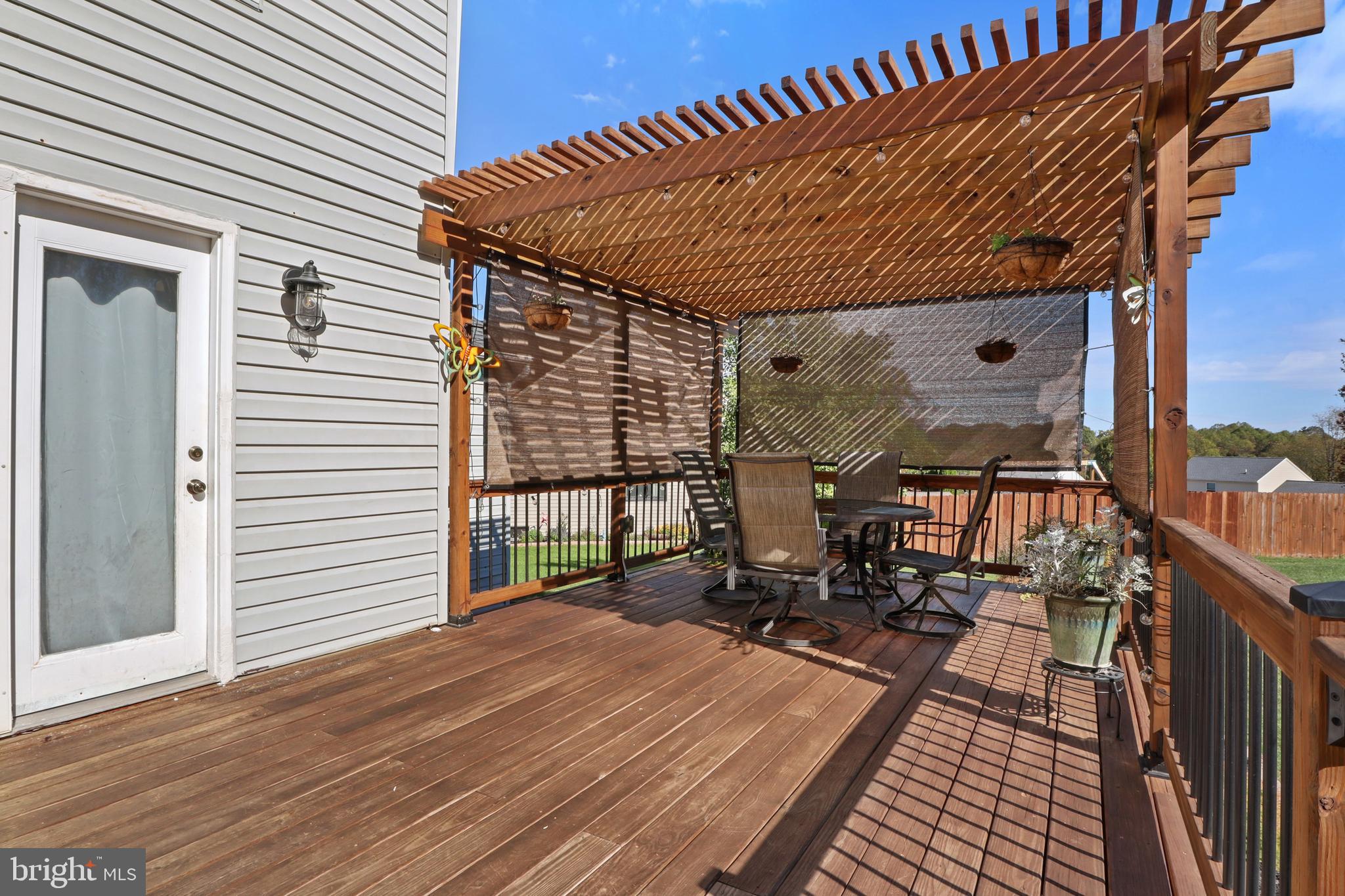 RIDGEVIEW - Residential