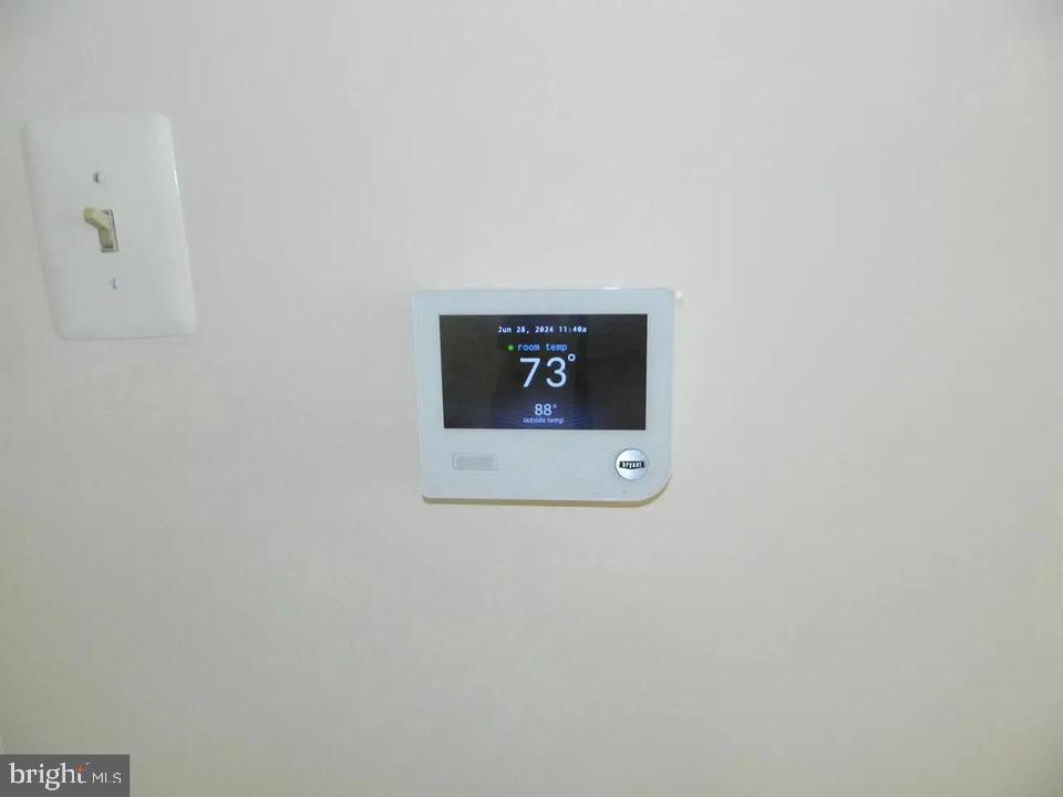 FOXHALL - Residential Lease