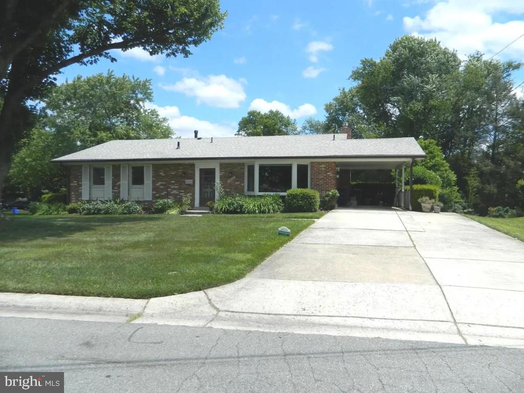 FOXHALL - Residential Lease