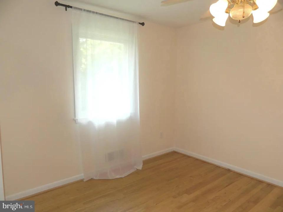 FOXHALL - Residential Lease