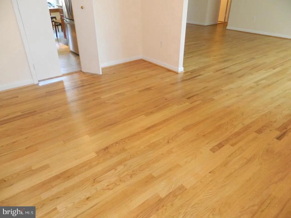 FOXHALL - Residential Lease