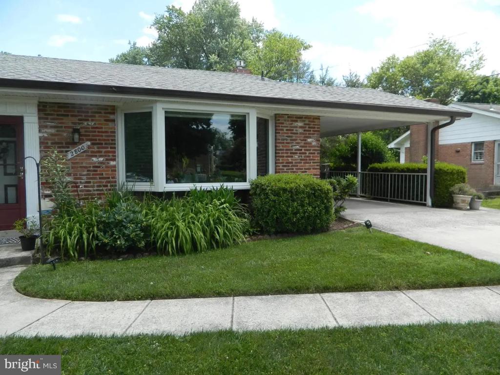 FOXHALL - Residential Lease