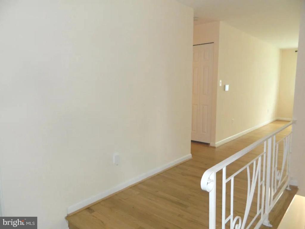 FOXHALL - Residential Lease