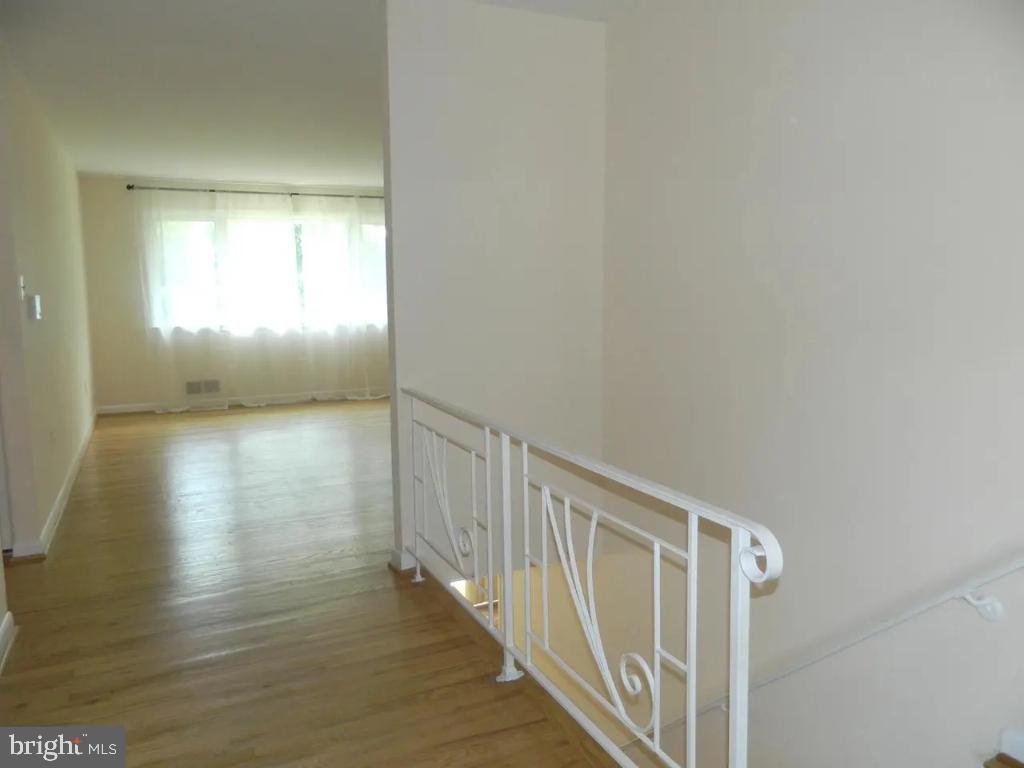 FOXHALL - Residential Lease