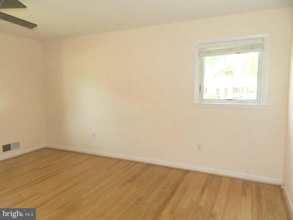 FOXHALL - Residential Lease