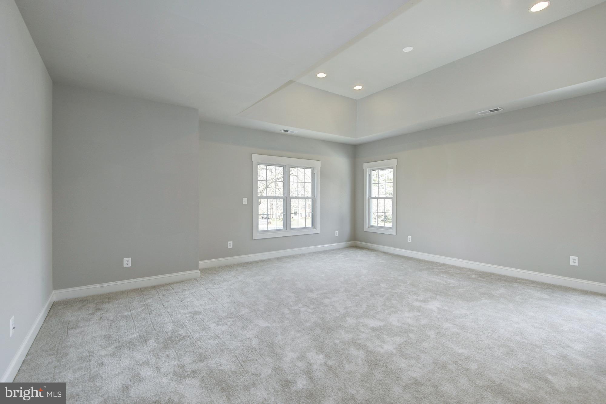 FOXHALL - Residential