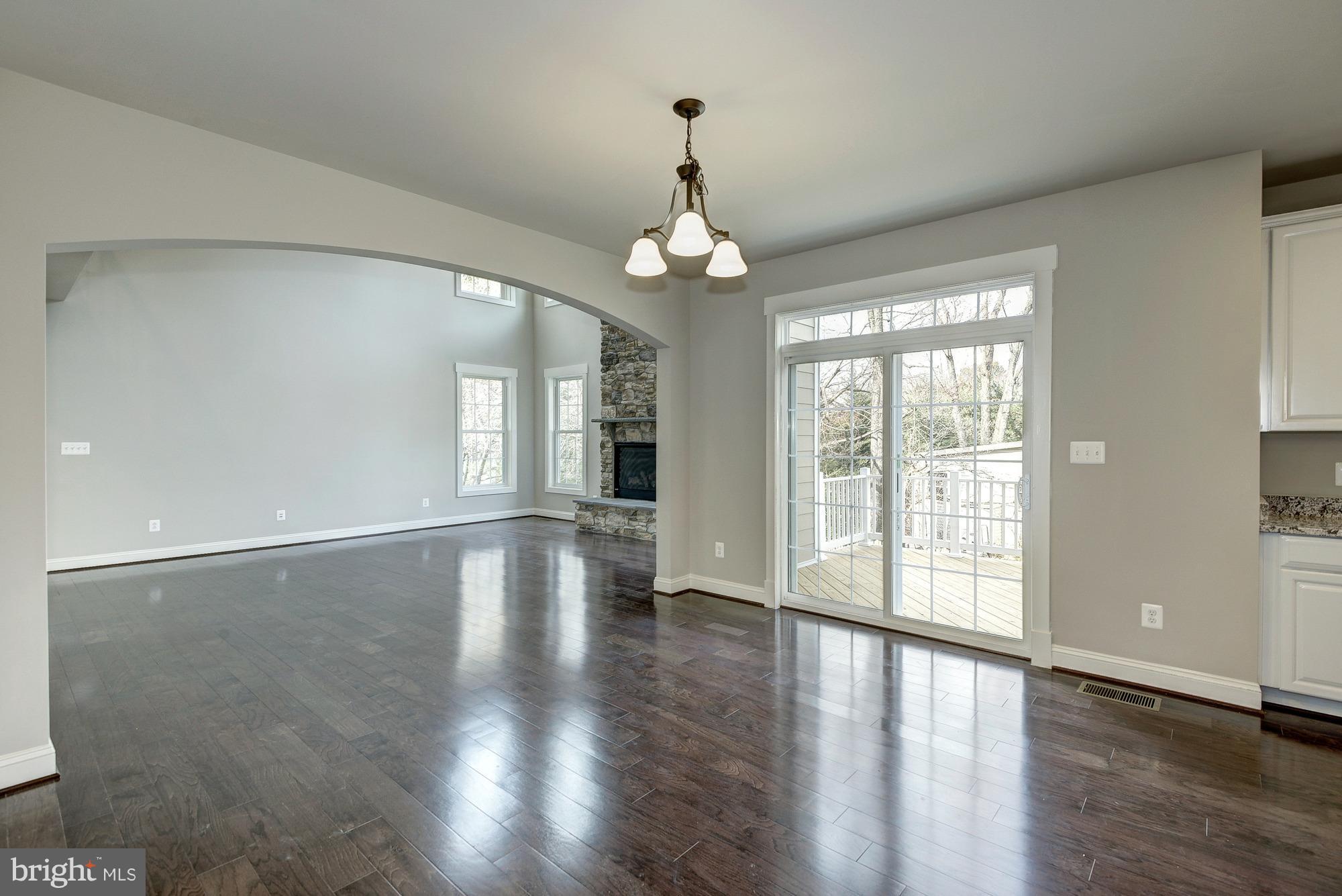 FOXHALL - Residential