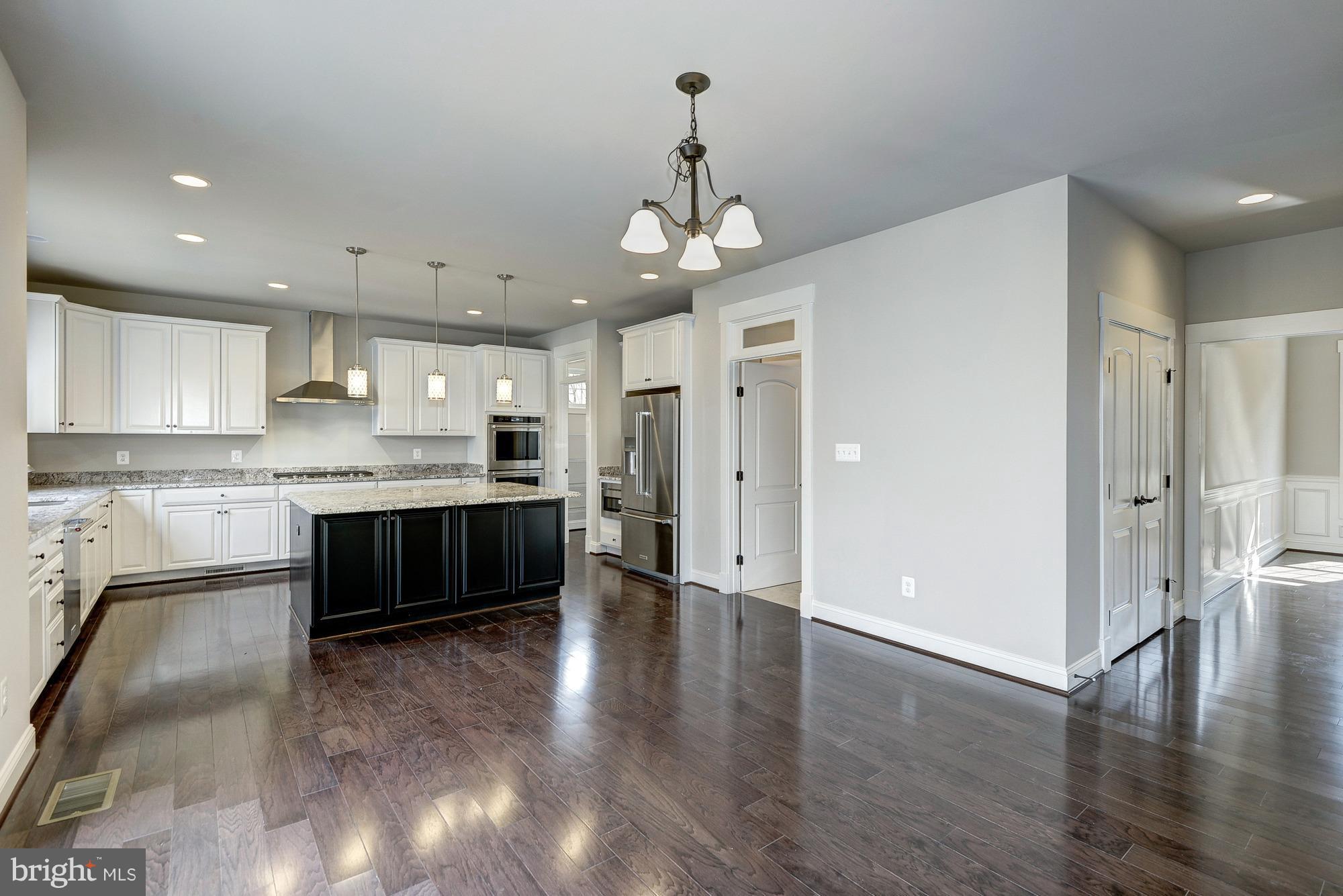 FOXHALL - Residential