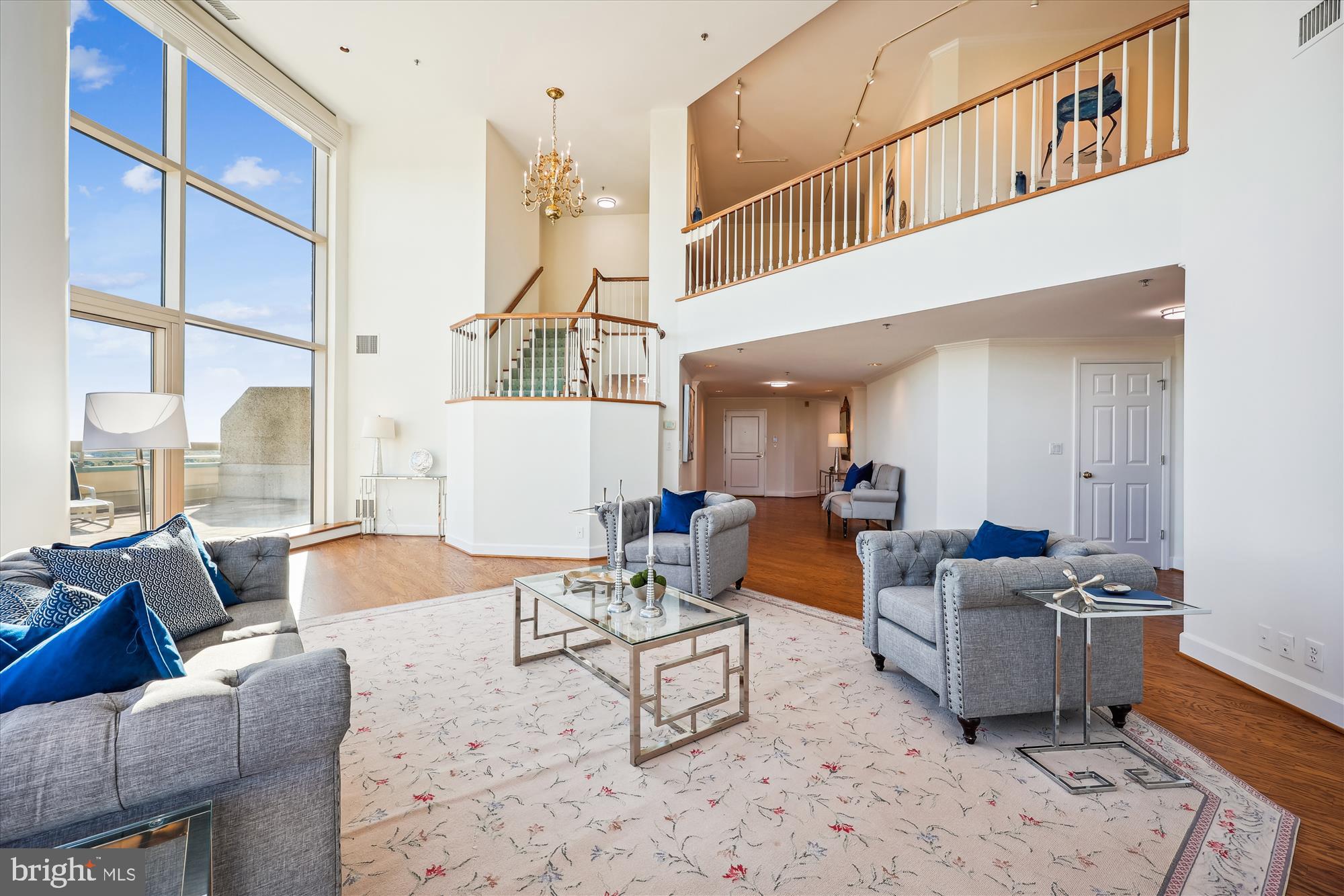 SOMERSET HOUSE - Residential