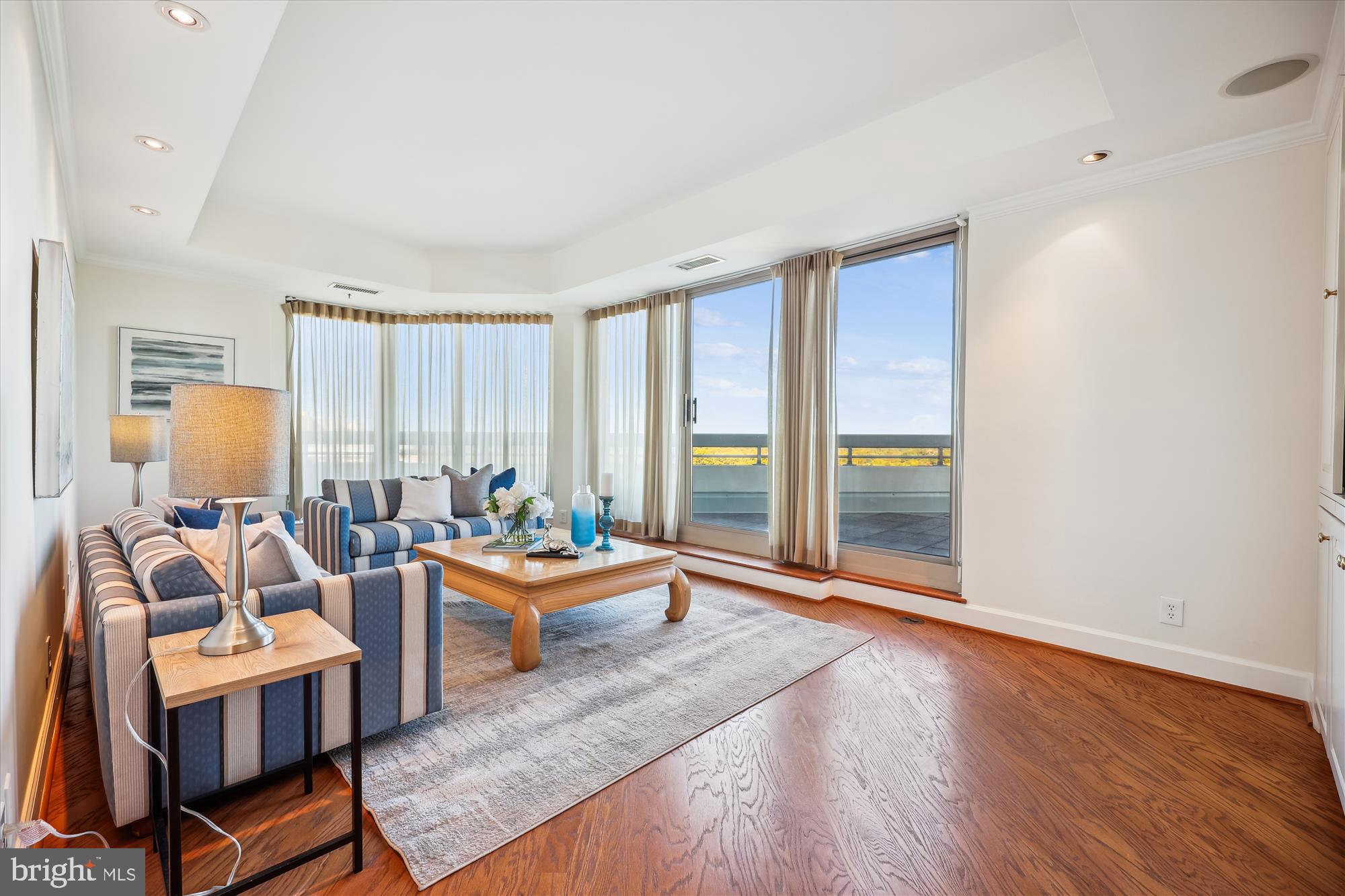 SOMERSET HOUSE - Residential