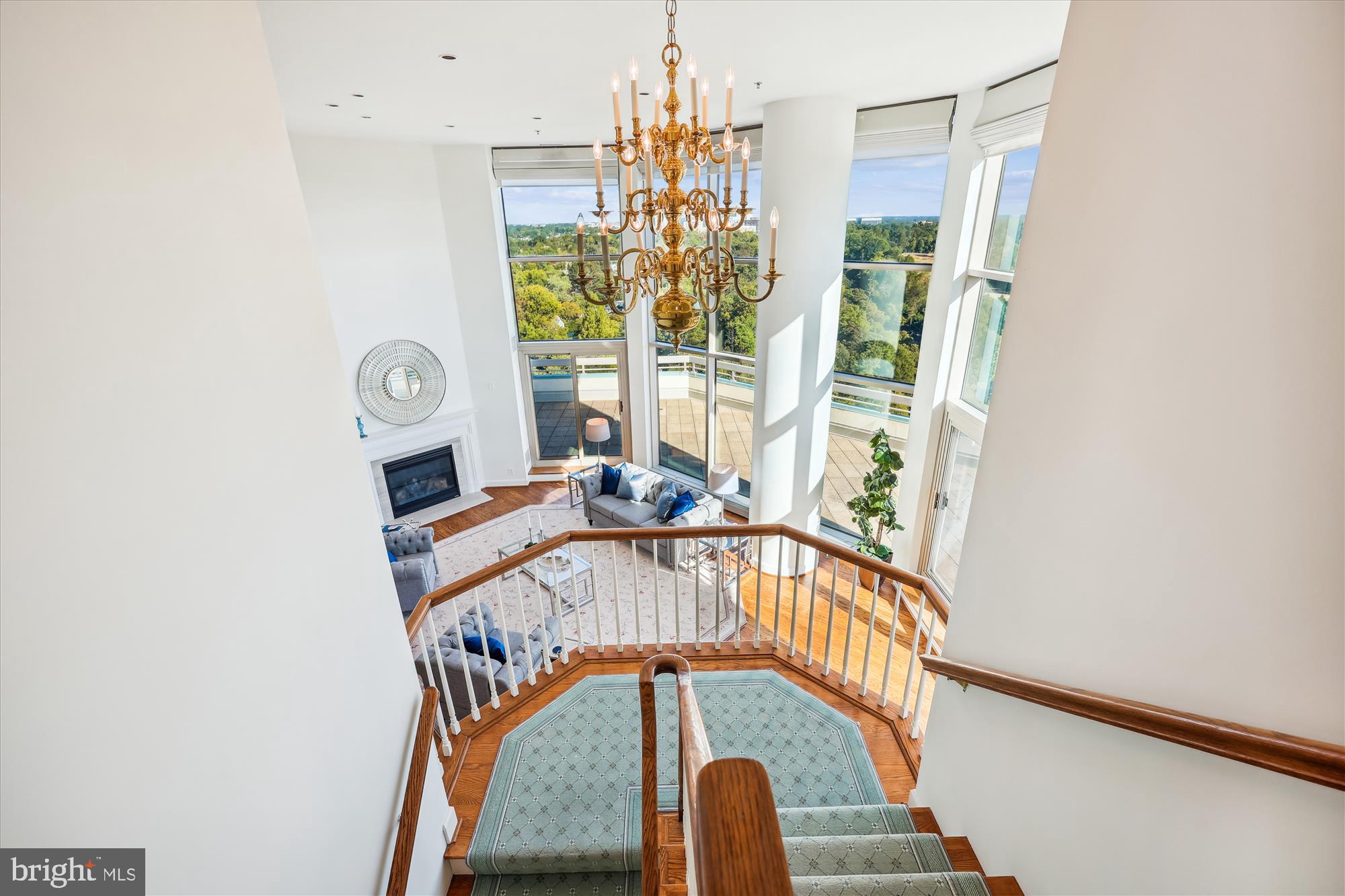 SOMERSET HOUSE - Residential