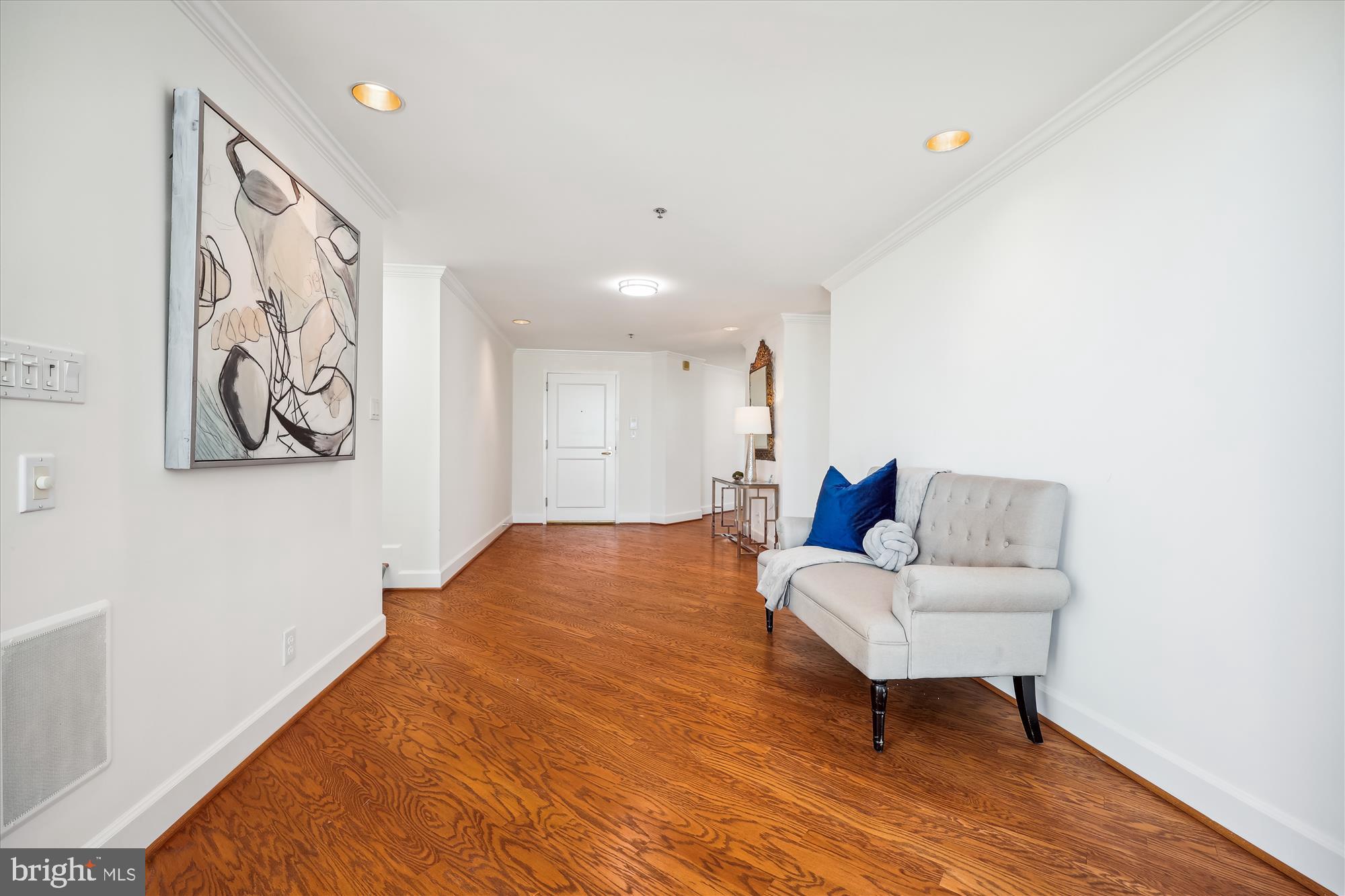 SOMERSET HOUSE - Residential