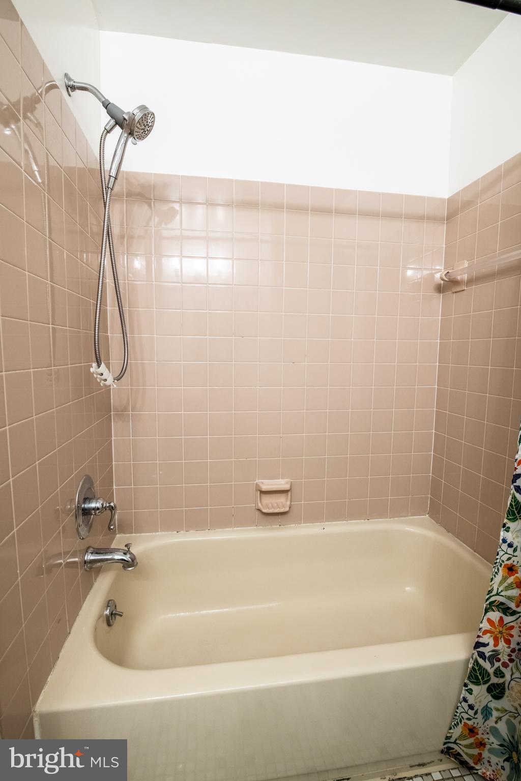 CHESTERBROOK - Residential Lease